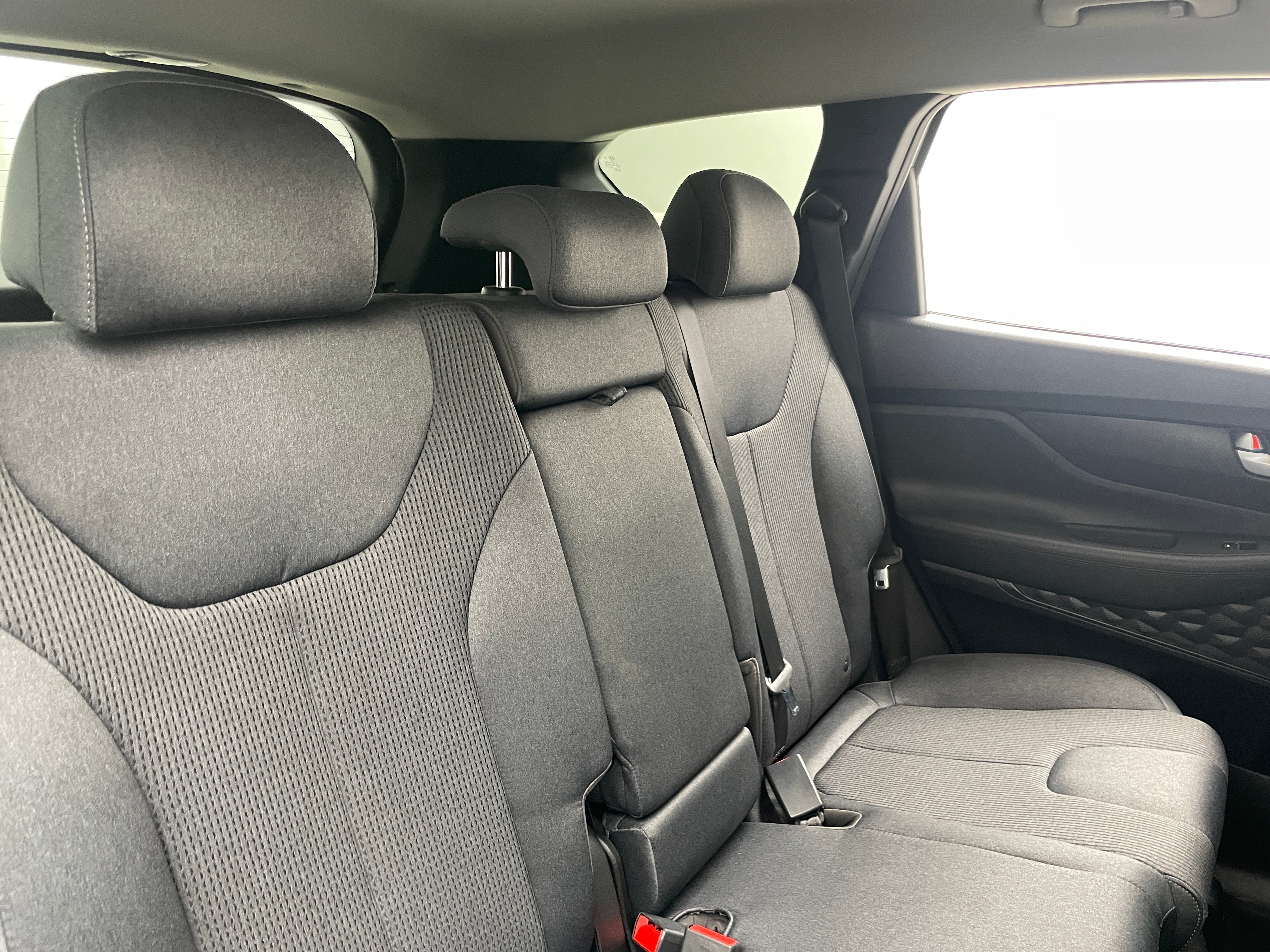 2019 Hyundai Santa Fe SE 6