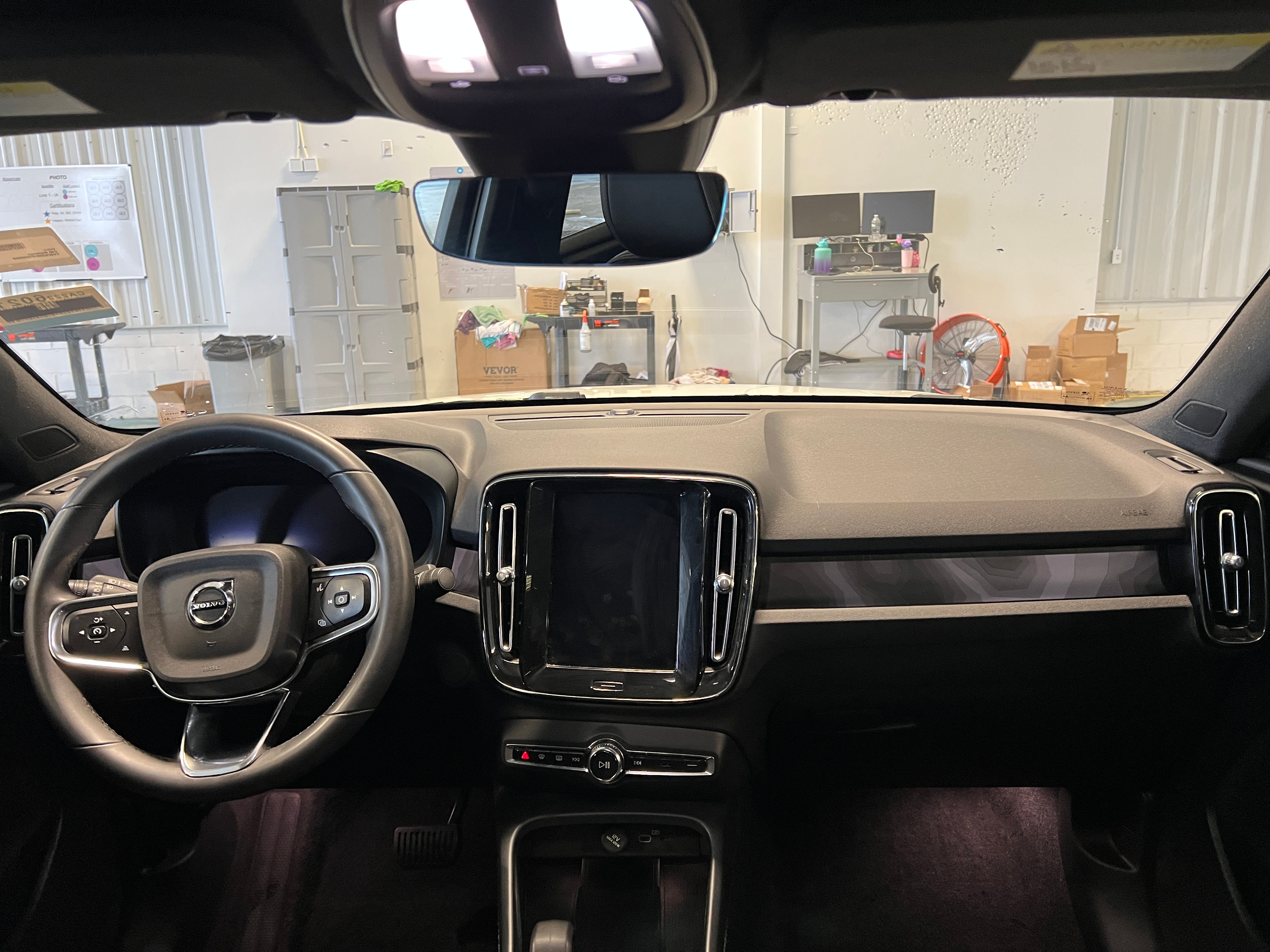 2023 Volvo C40 Core 2