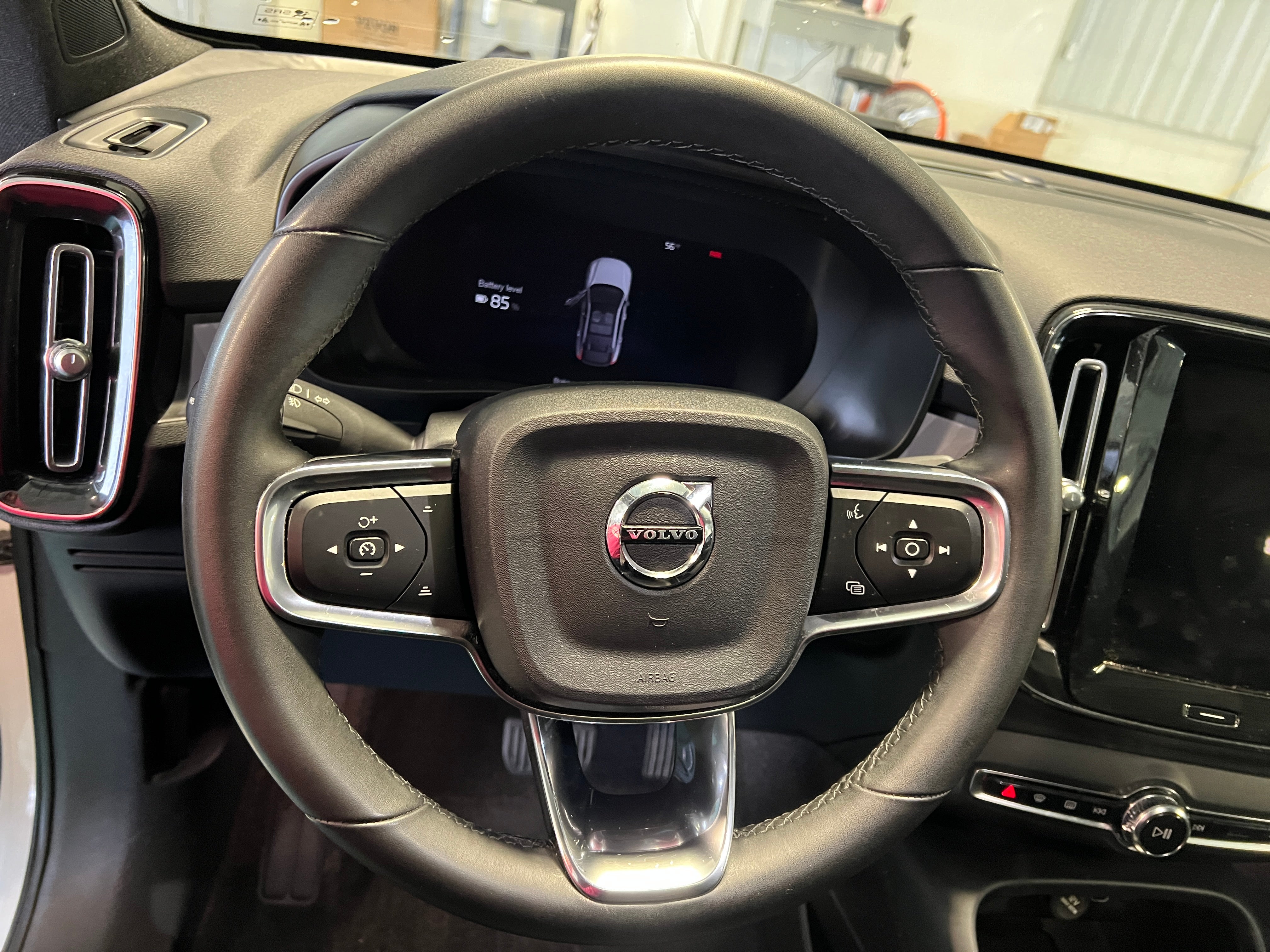 2023 Volvo C40 Core 4