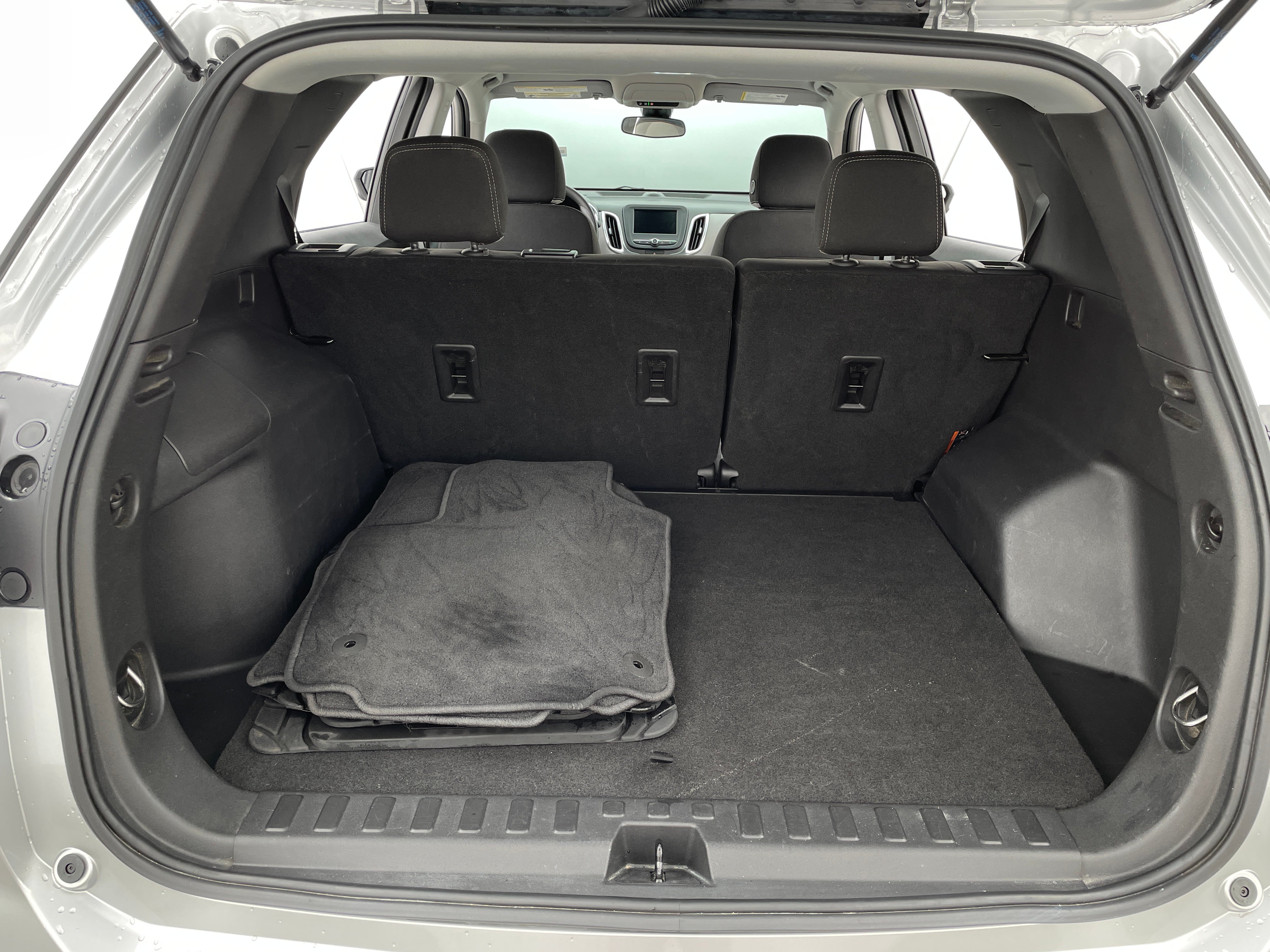 2021 Chevrolet Equinox LS 7
