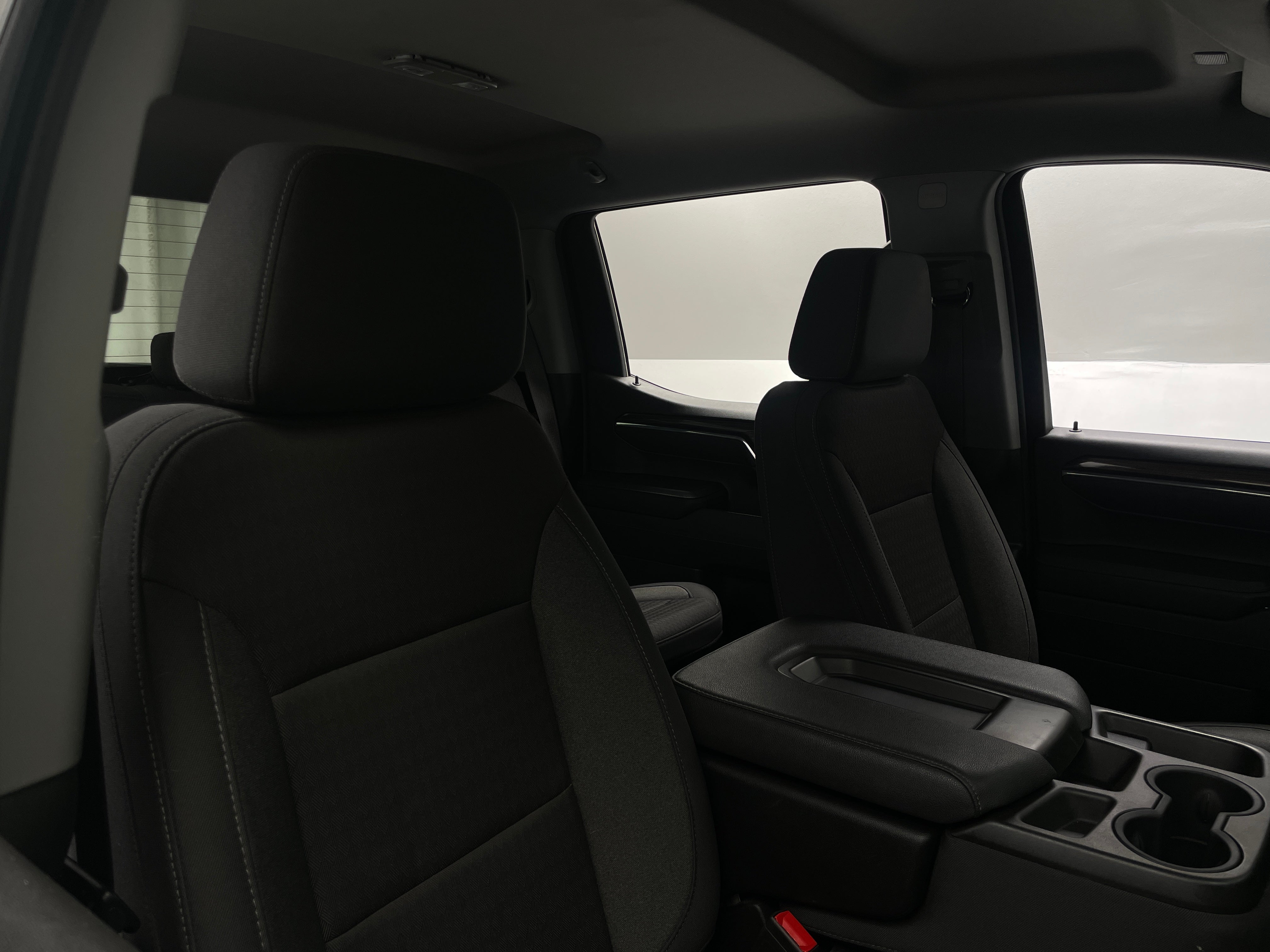 2024 Chevrolet Silverado 1500 LT 2