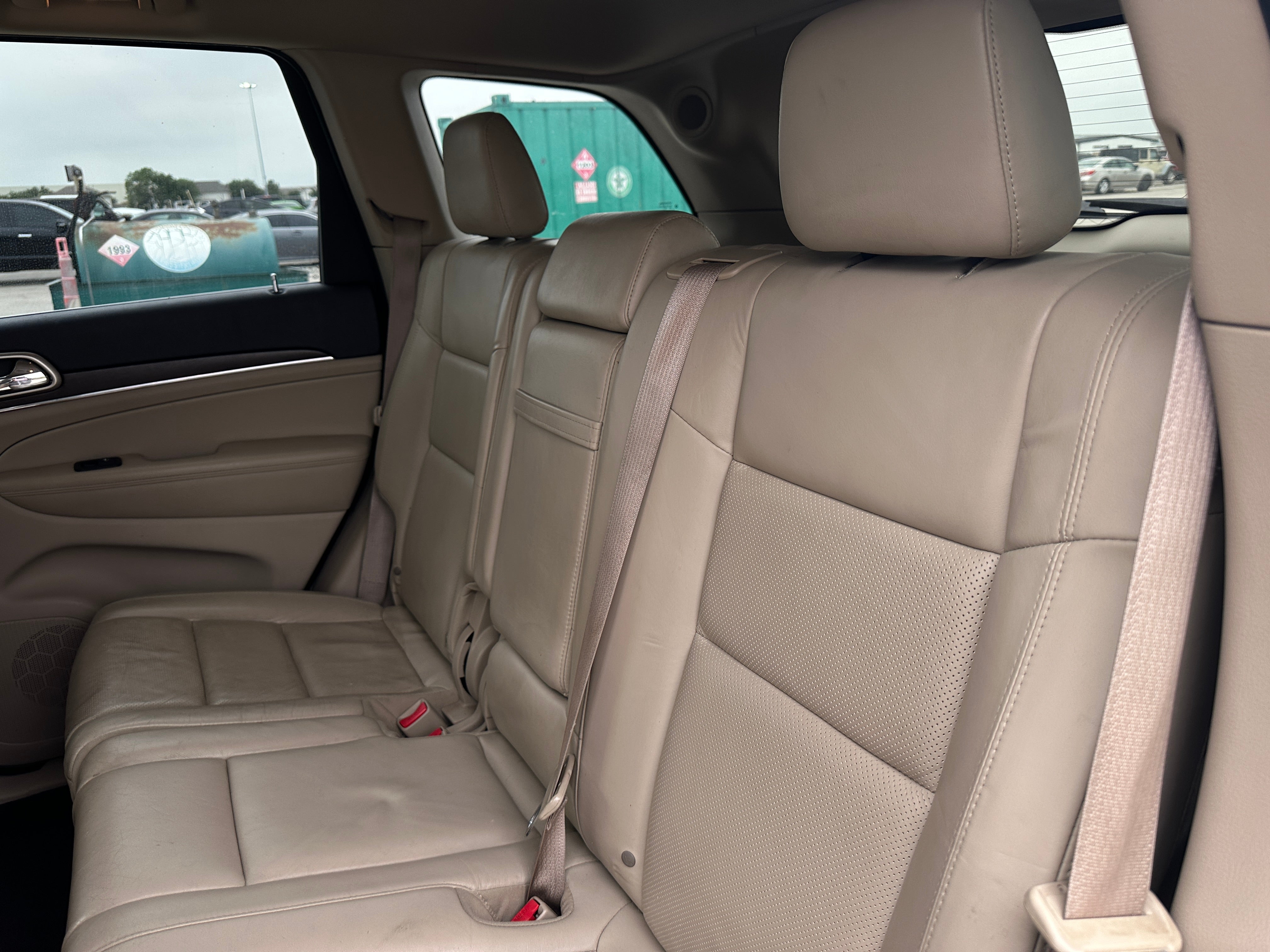 2015 Jeep Grand Cherokee Limited Edition 5