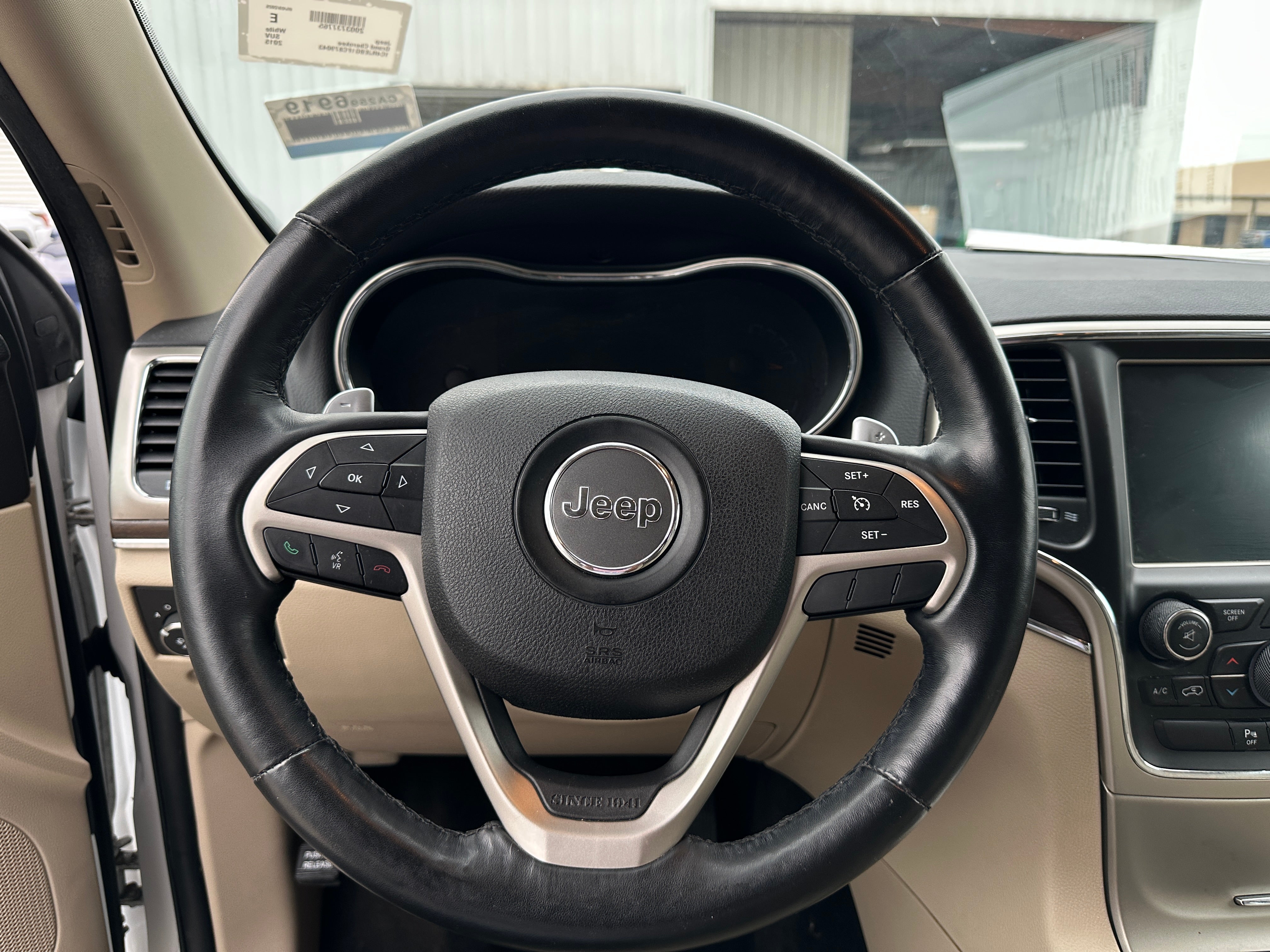 2015 Jeep Grand Cherokee Limited Edition 4