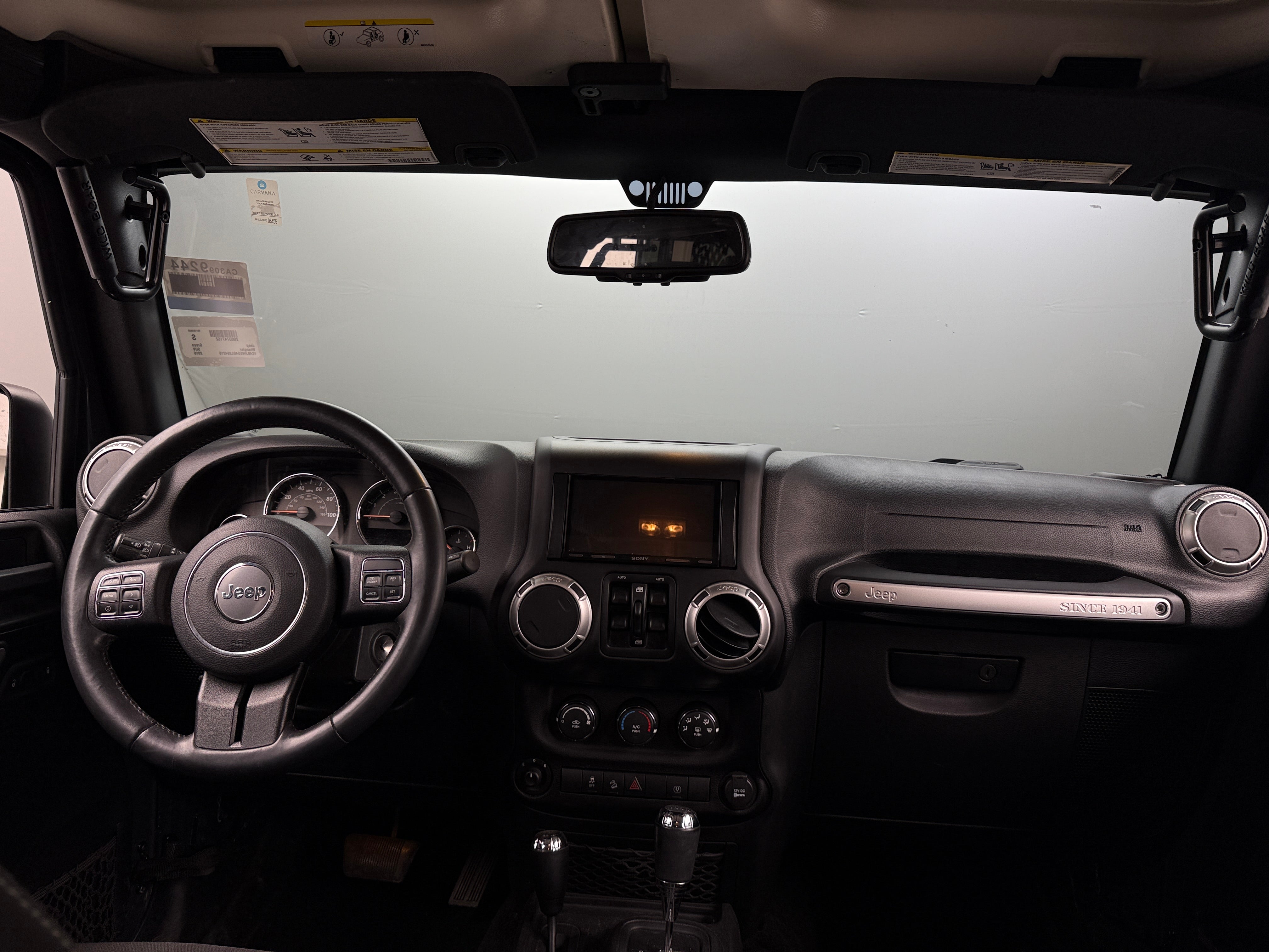 2016 Jeep Wrangler Unlimited Sahara 3