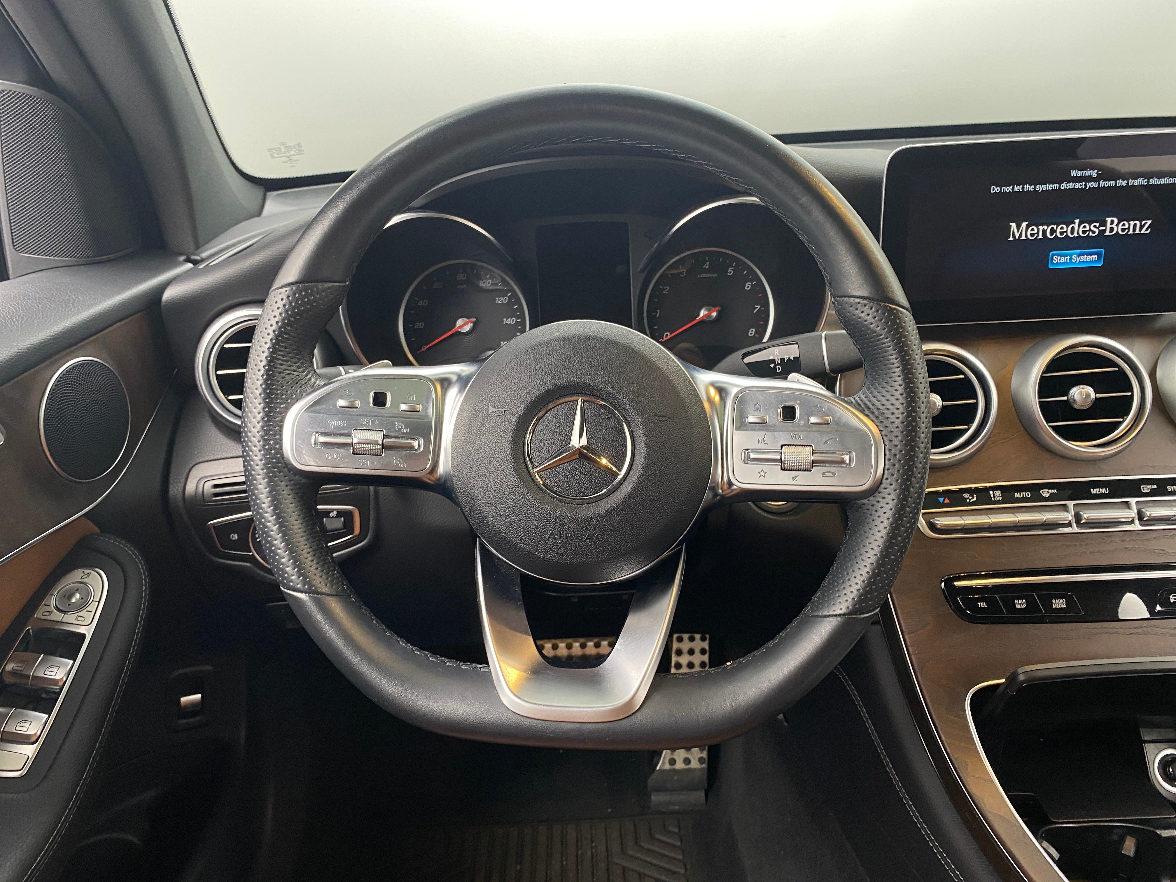 2021 Mercedes-Benz GLC 300 4