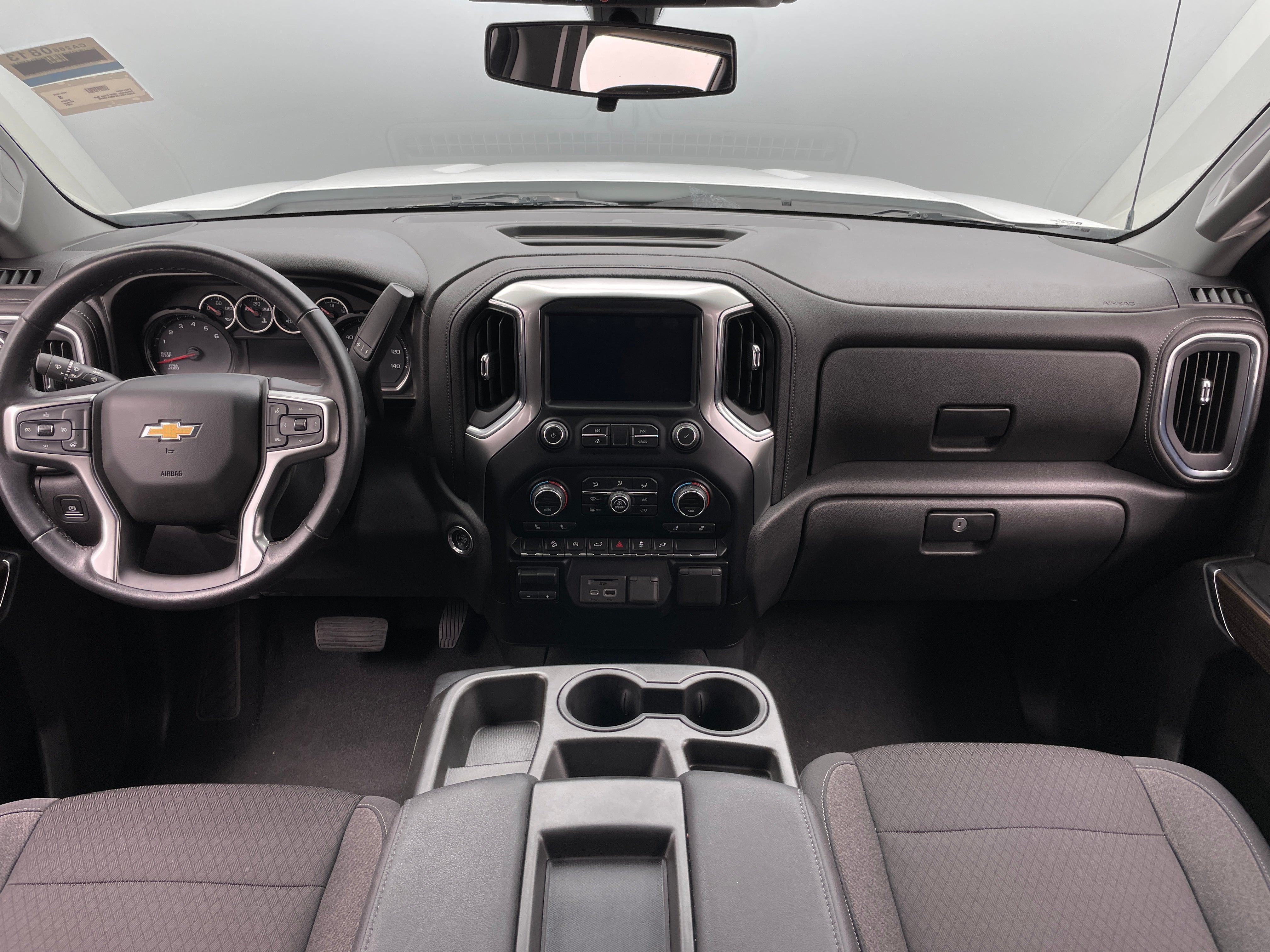 2021 Chevrolet Silverado 1500 LT 3