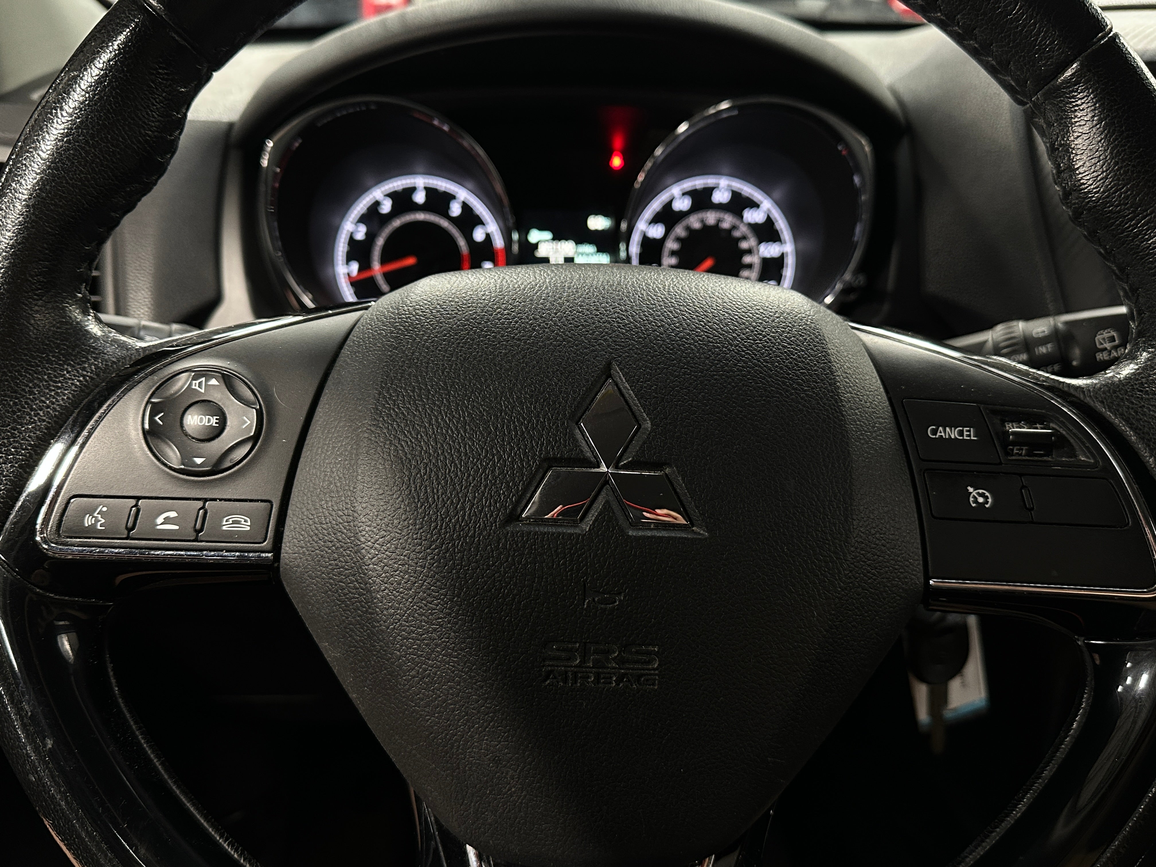 2016 Mitsubishi Outlander Sport ES 5