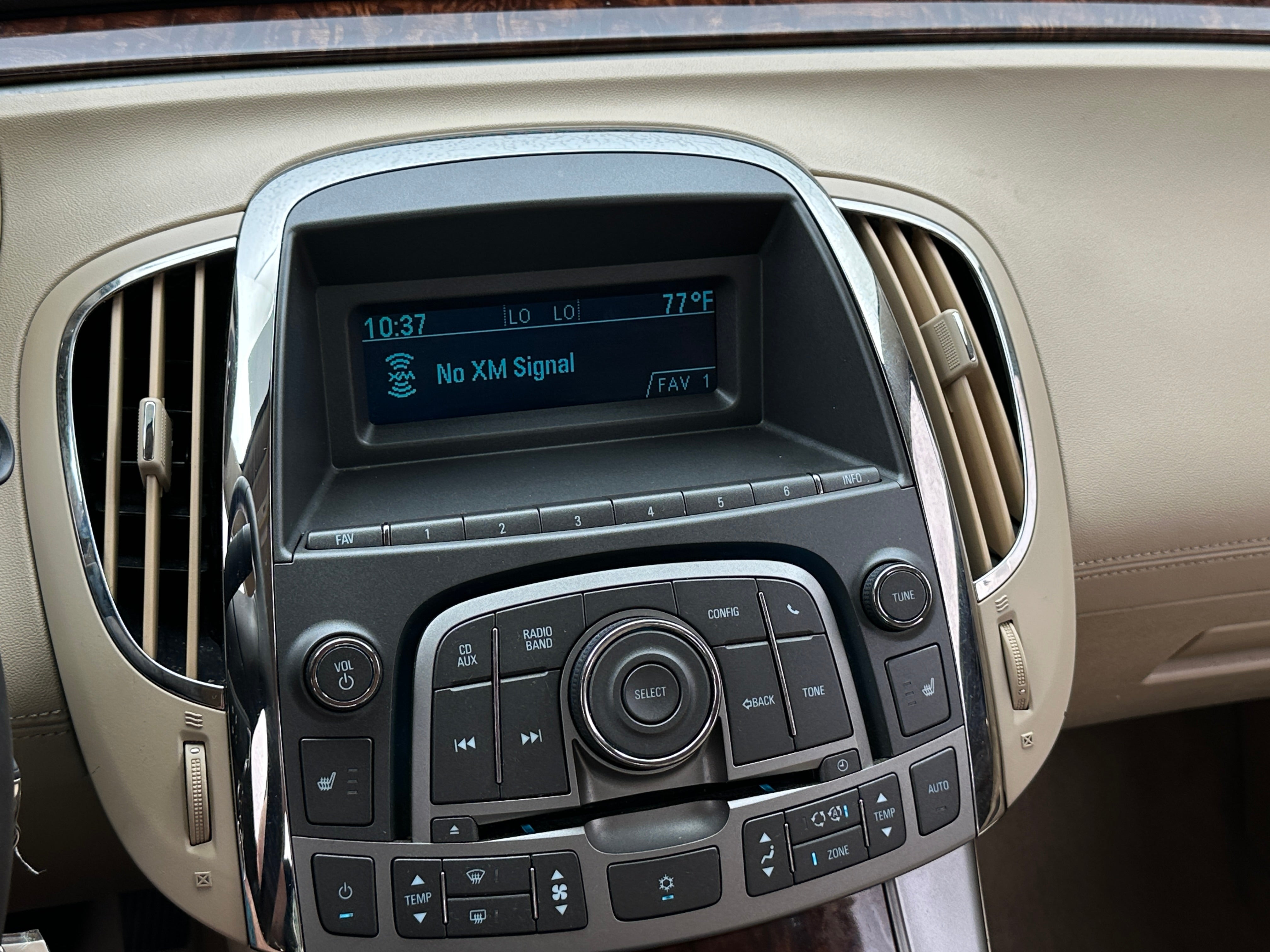 2010 Buick LaCrosse CXL 3