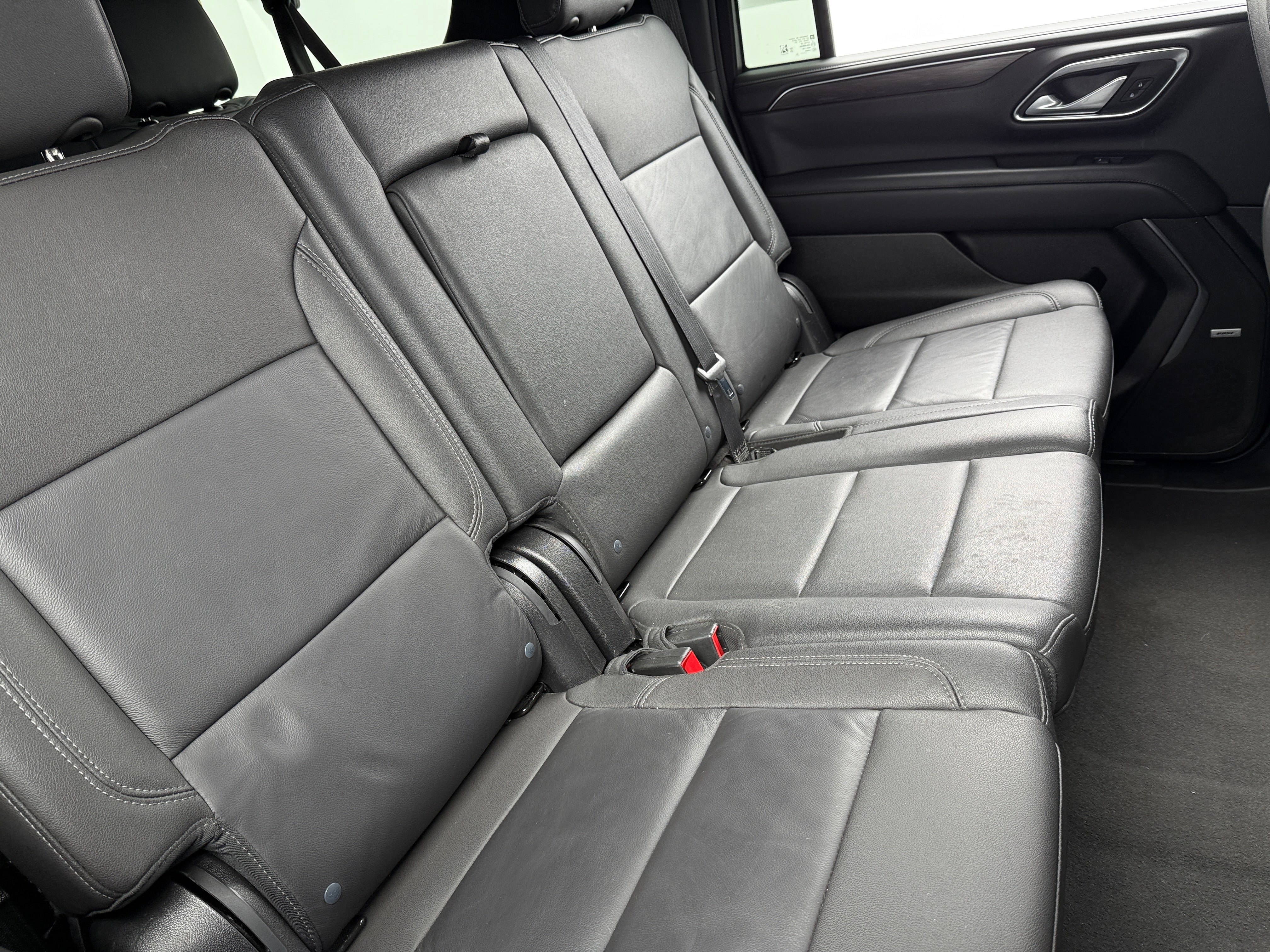 2024 Chevrolet Suburban LT 5
