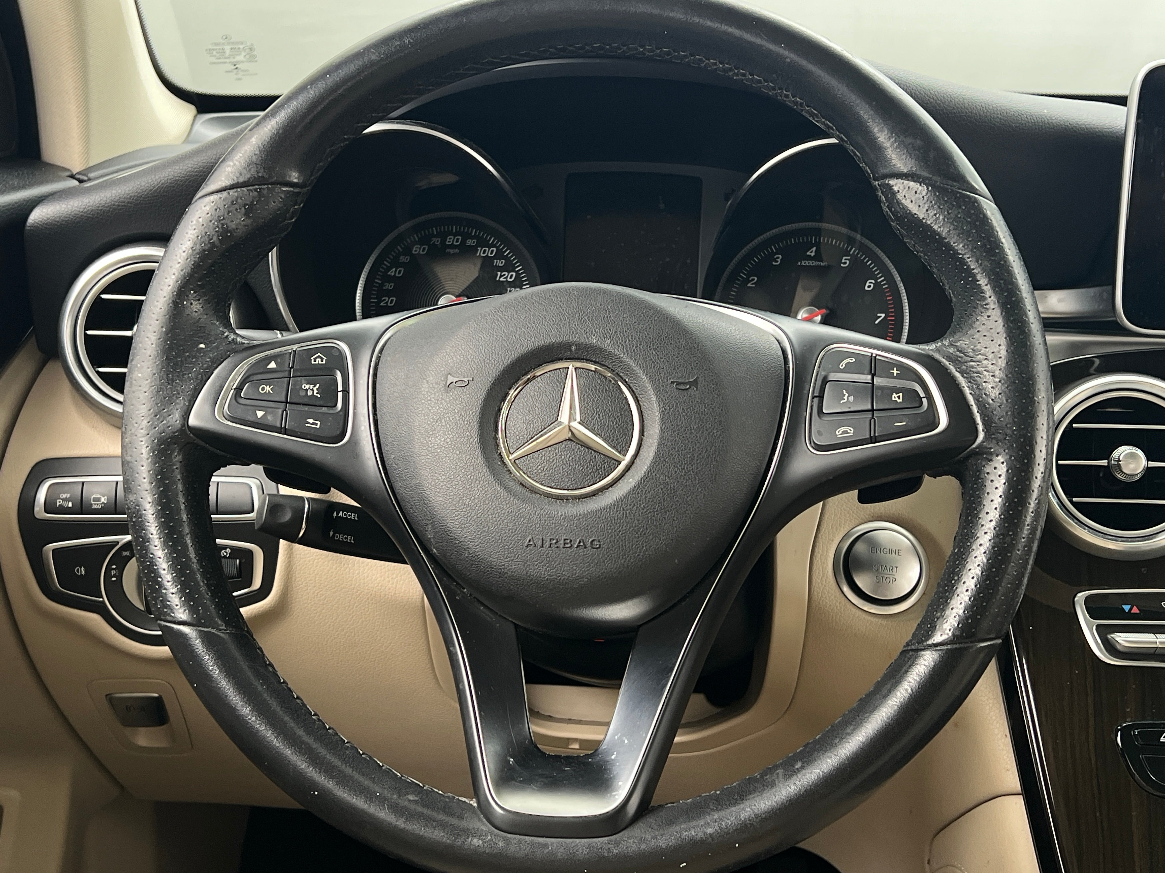 2019 Mercedes-Benz GLC 300 4