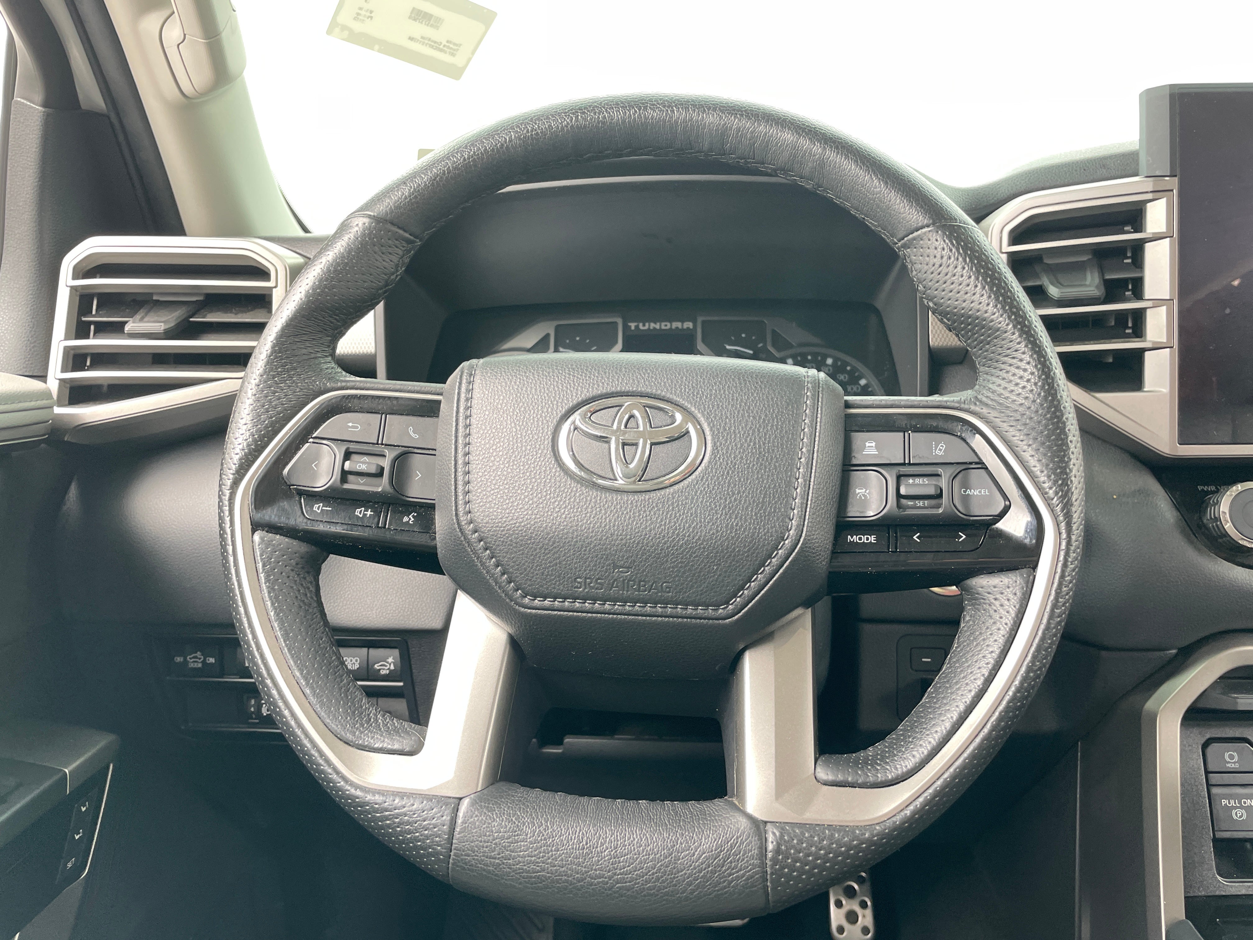 2023 Toyota Tundra Limited 4