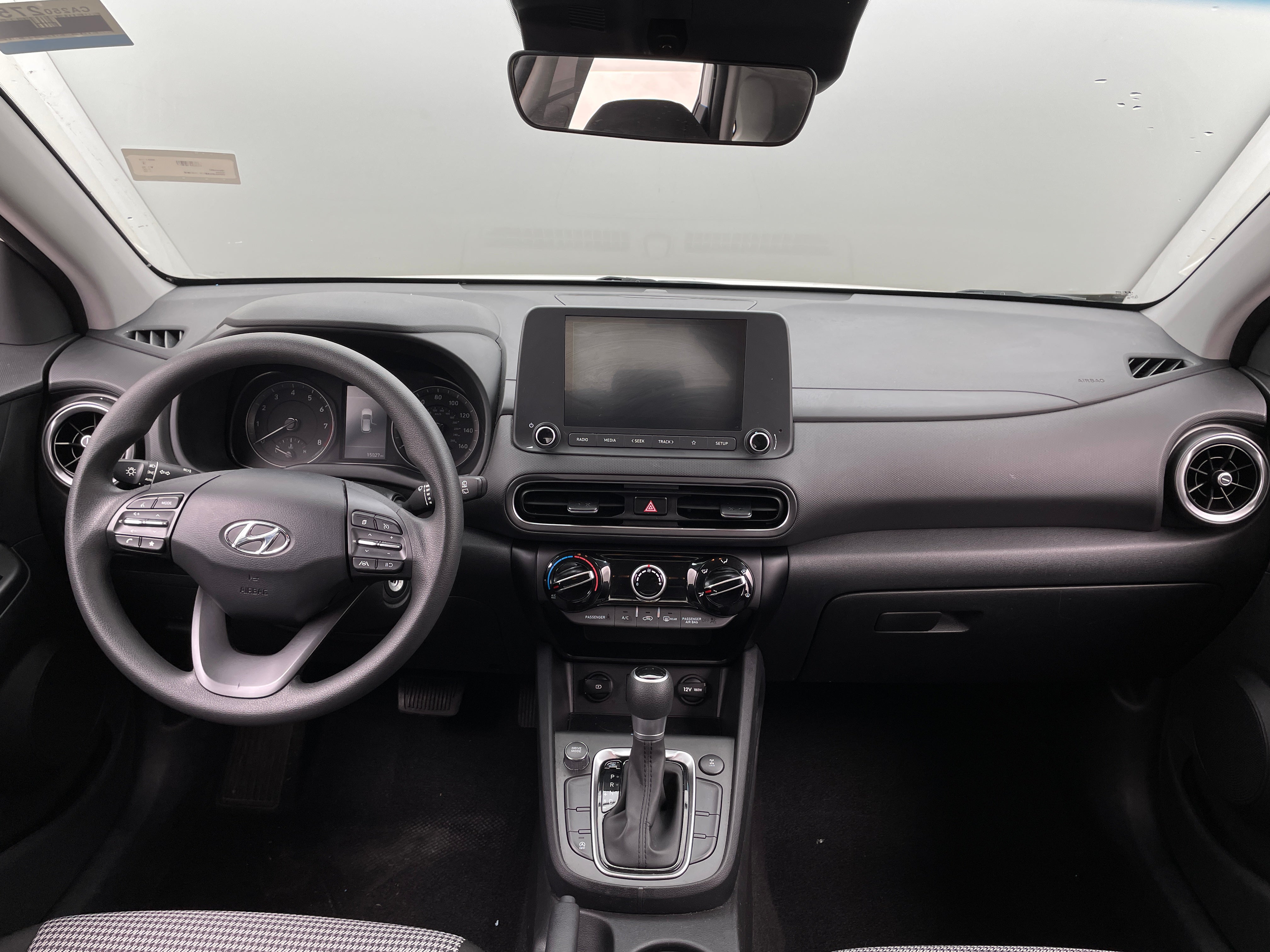 2022 Hyundai Kona SE 3