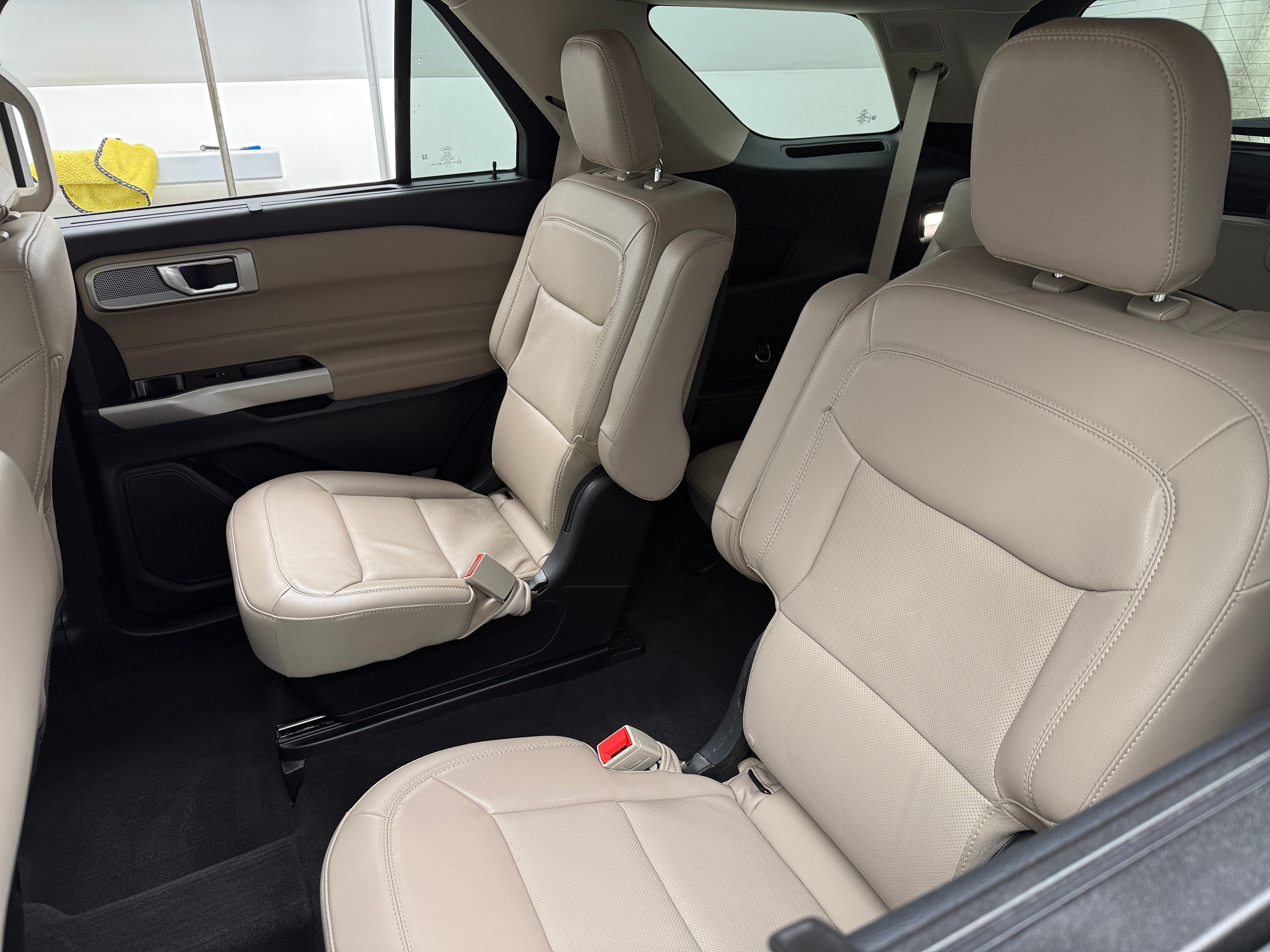 2022 Ford Explorer Limited 5