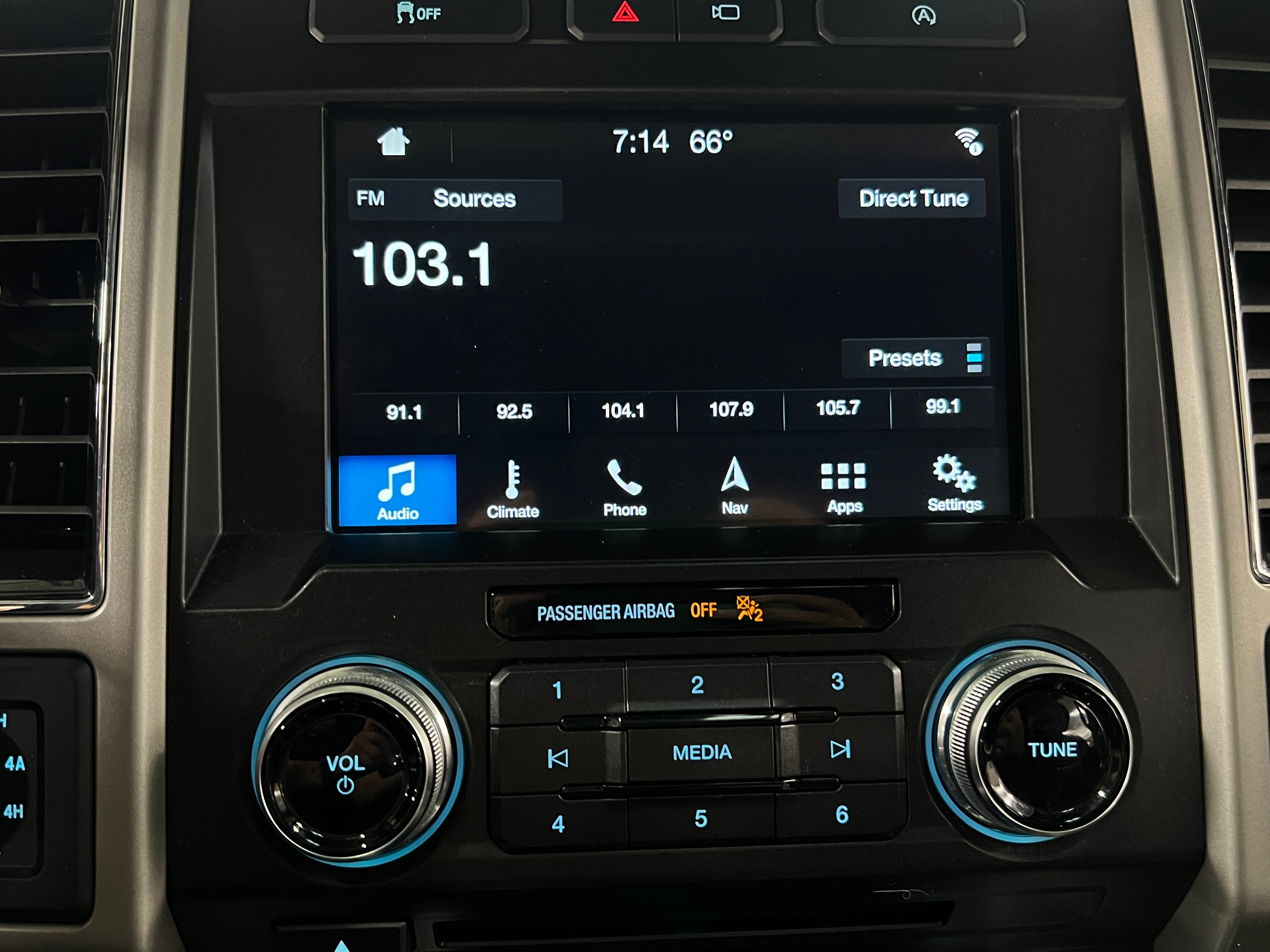 2018 Ford Econoline E-150 3