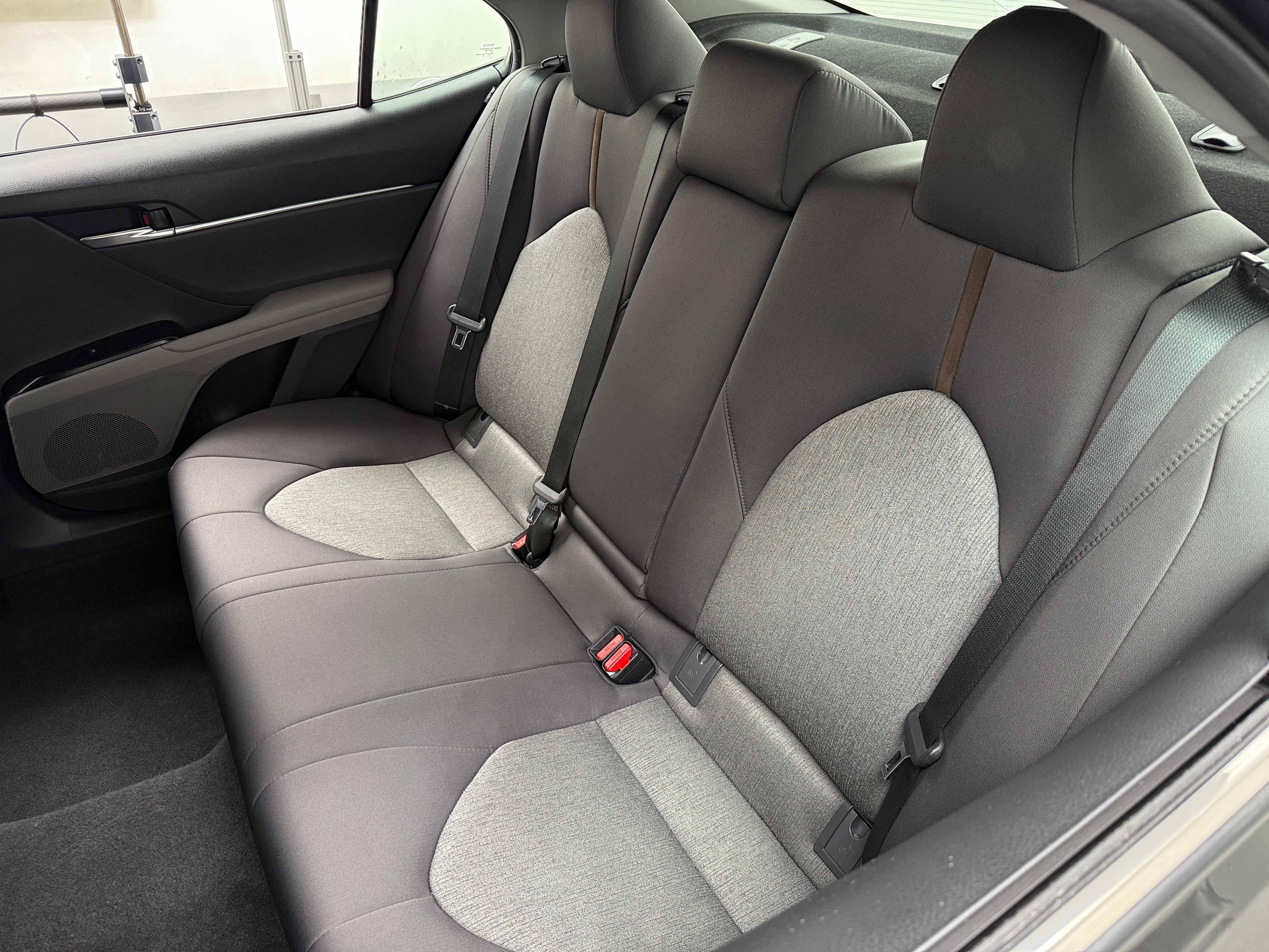 2019 Toyota Camry LE 6