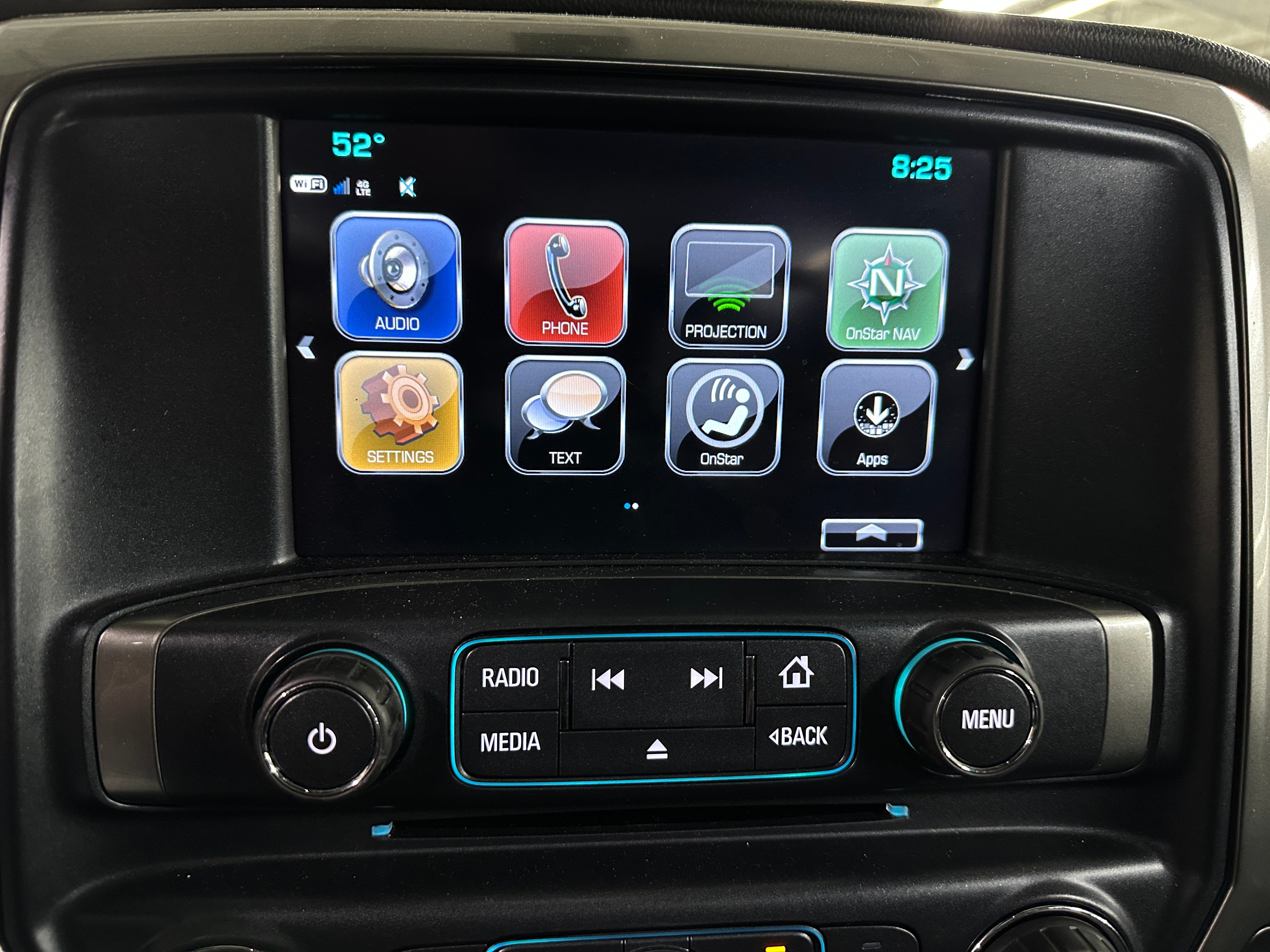 2019 Chevrolet Silverado 1500 LT Z71 4
