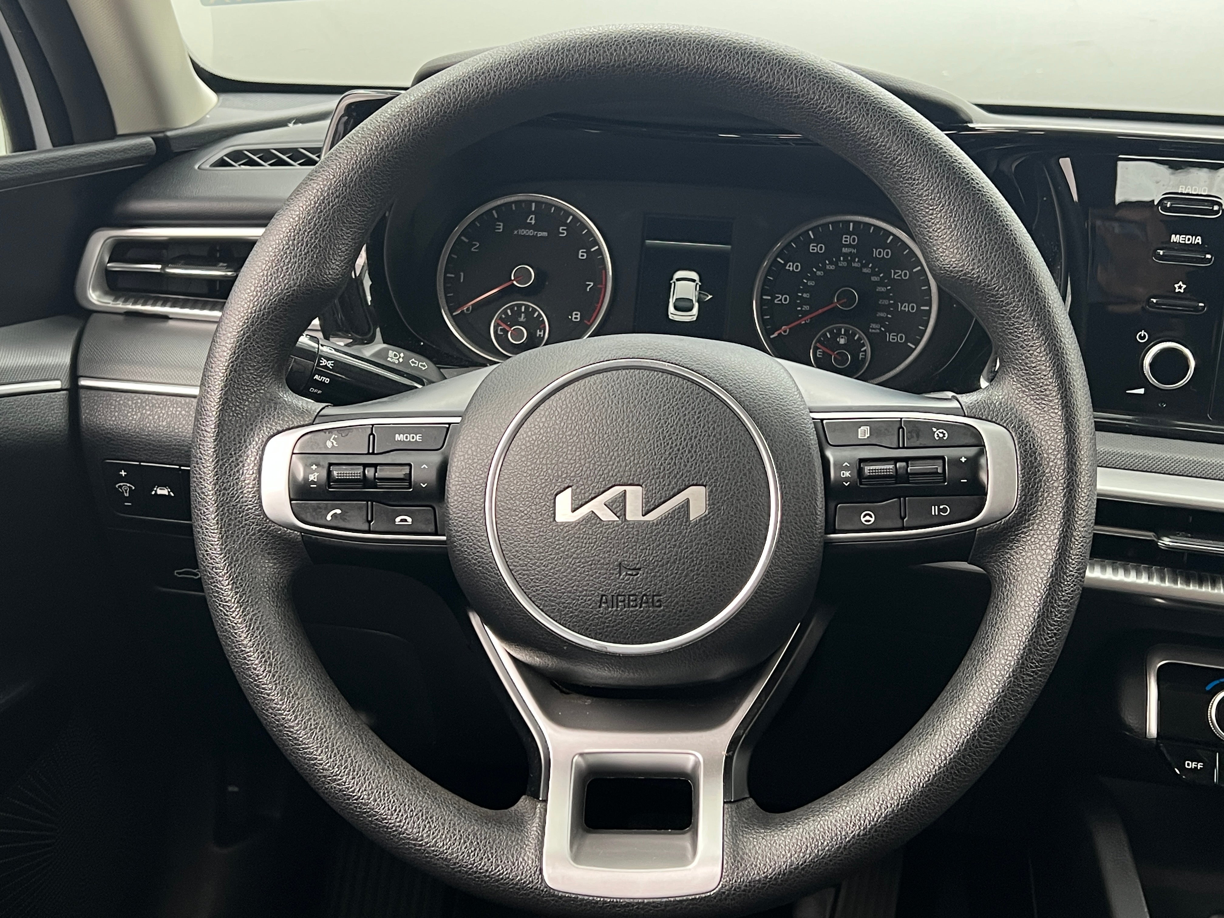 2023 Kia K5 LXS 5