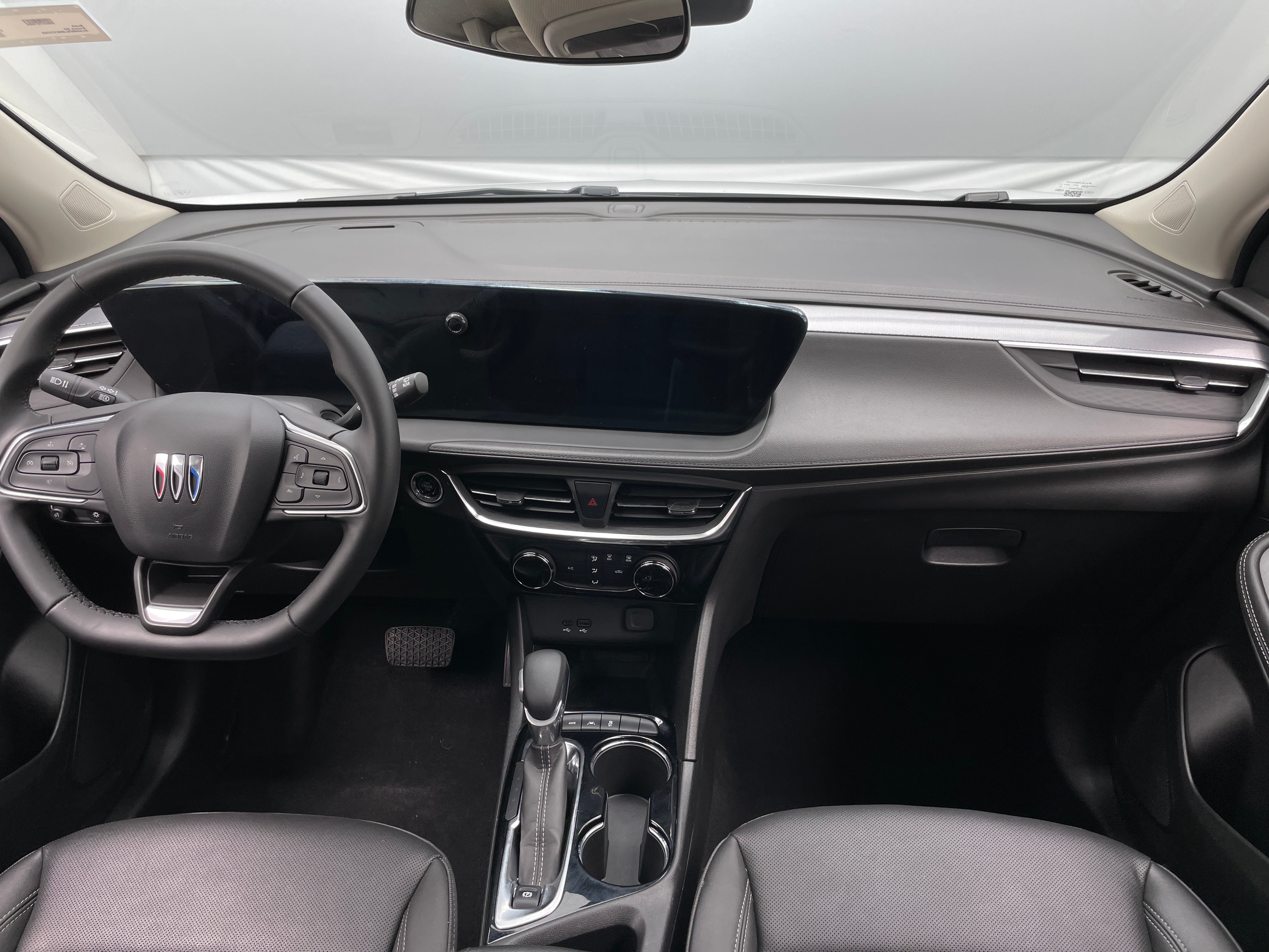 2024 Buick Encore GX Sport Touring 2