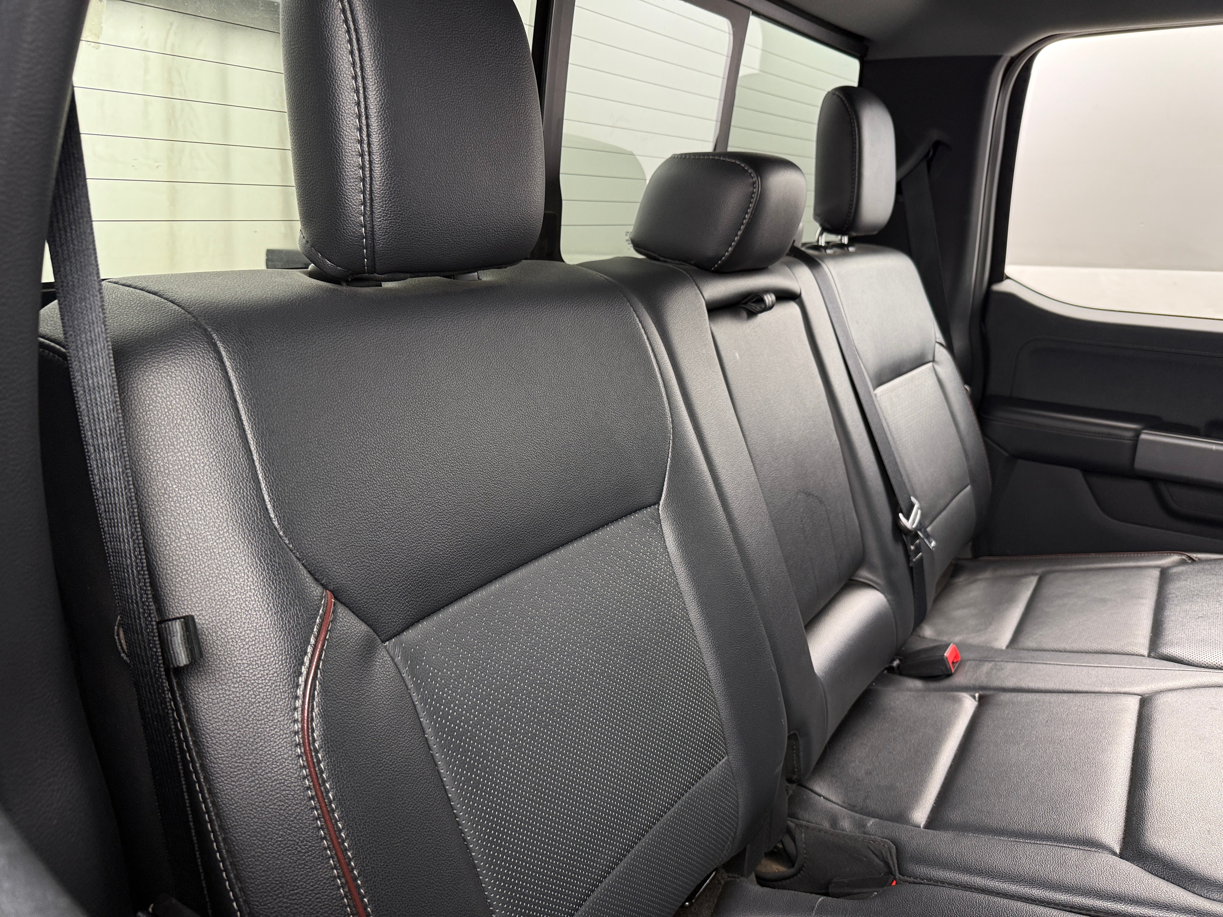 2023 Ford Econoline E-150 5