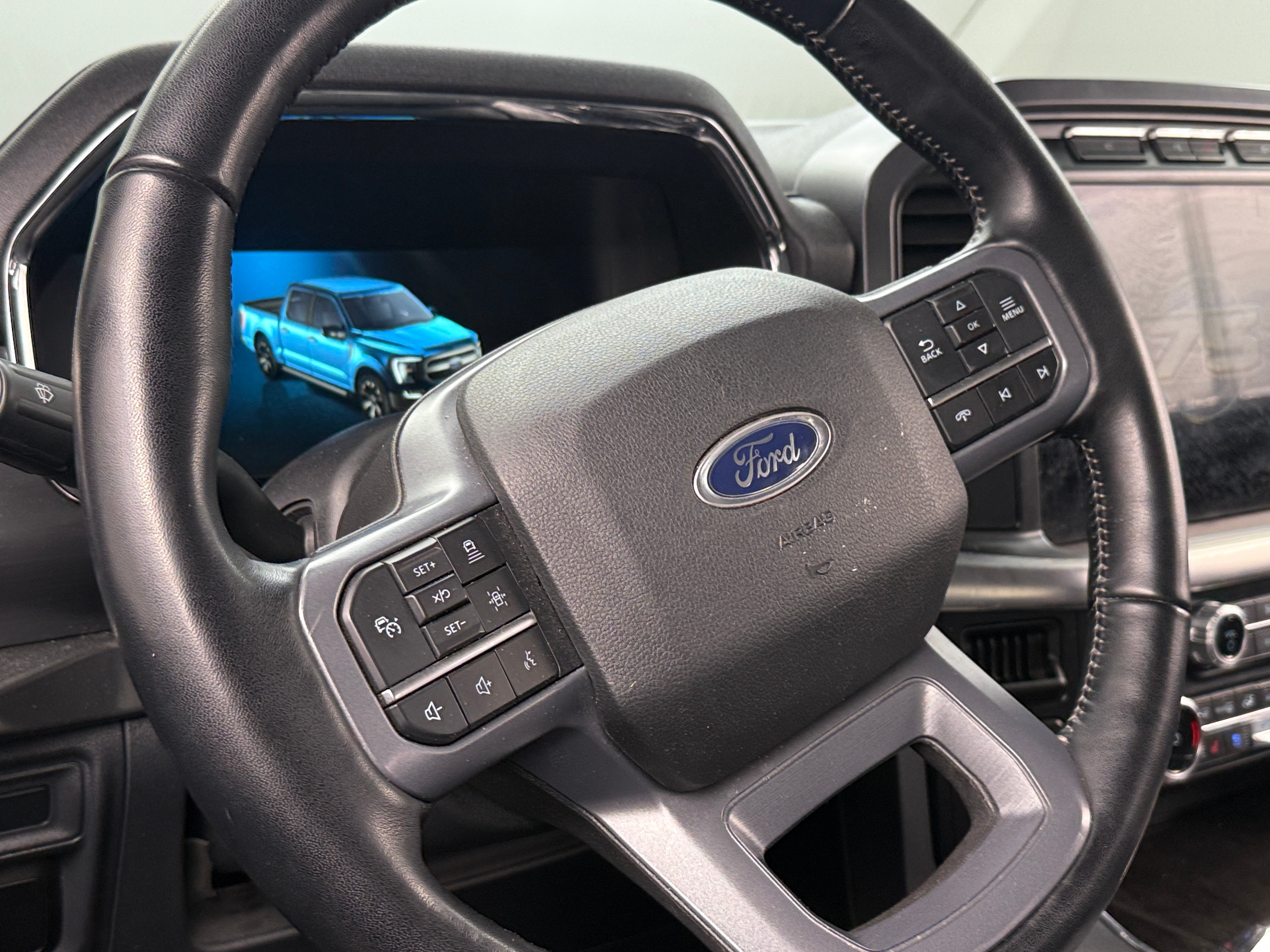 2023 Ford Econoline E-150 4