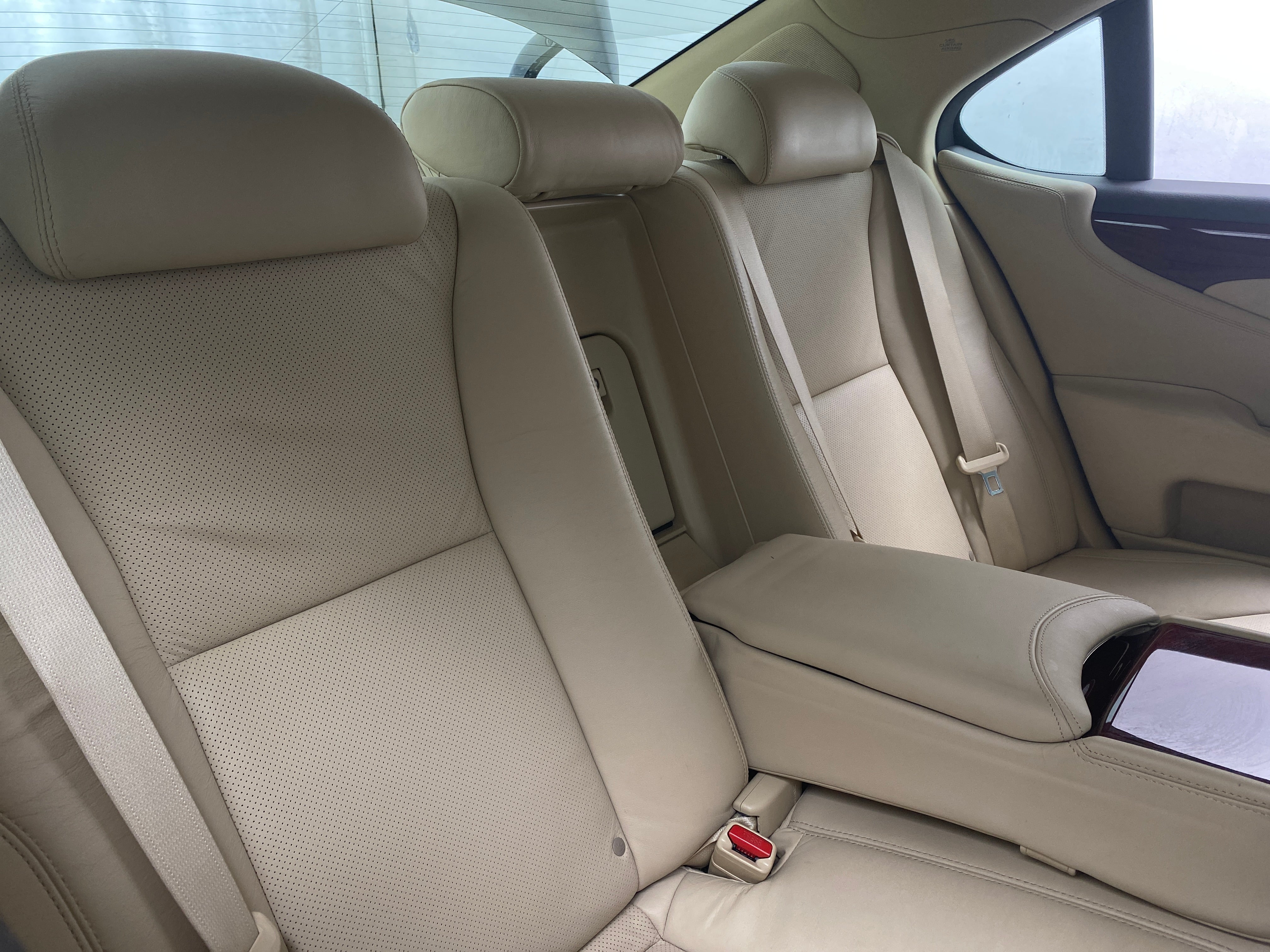 2011 Lexus LS 460 5