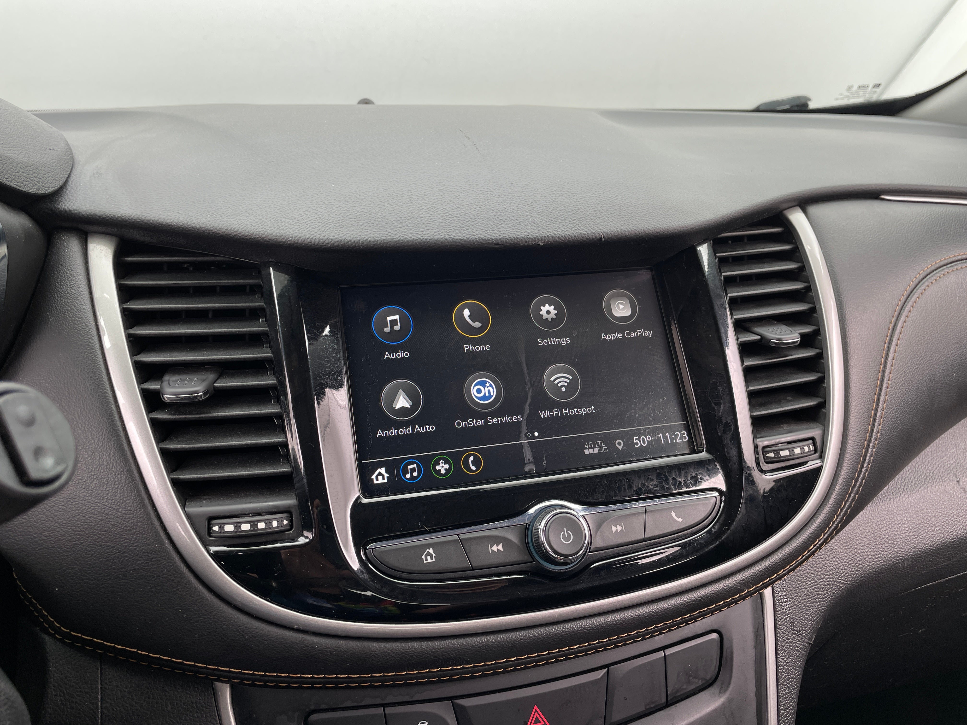 Thumbnail: 2018 Chevrolet Trax - 4