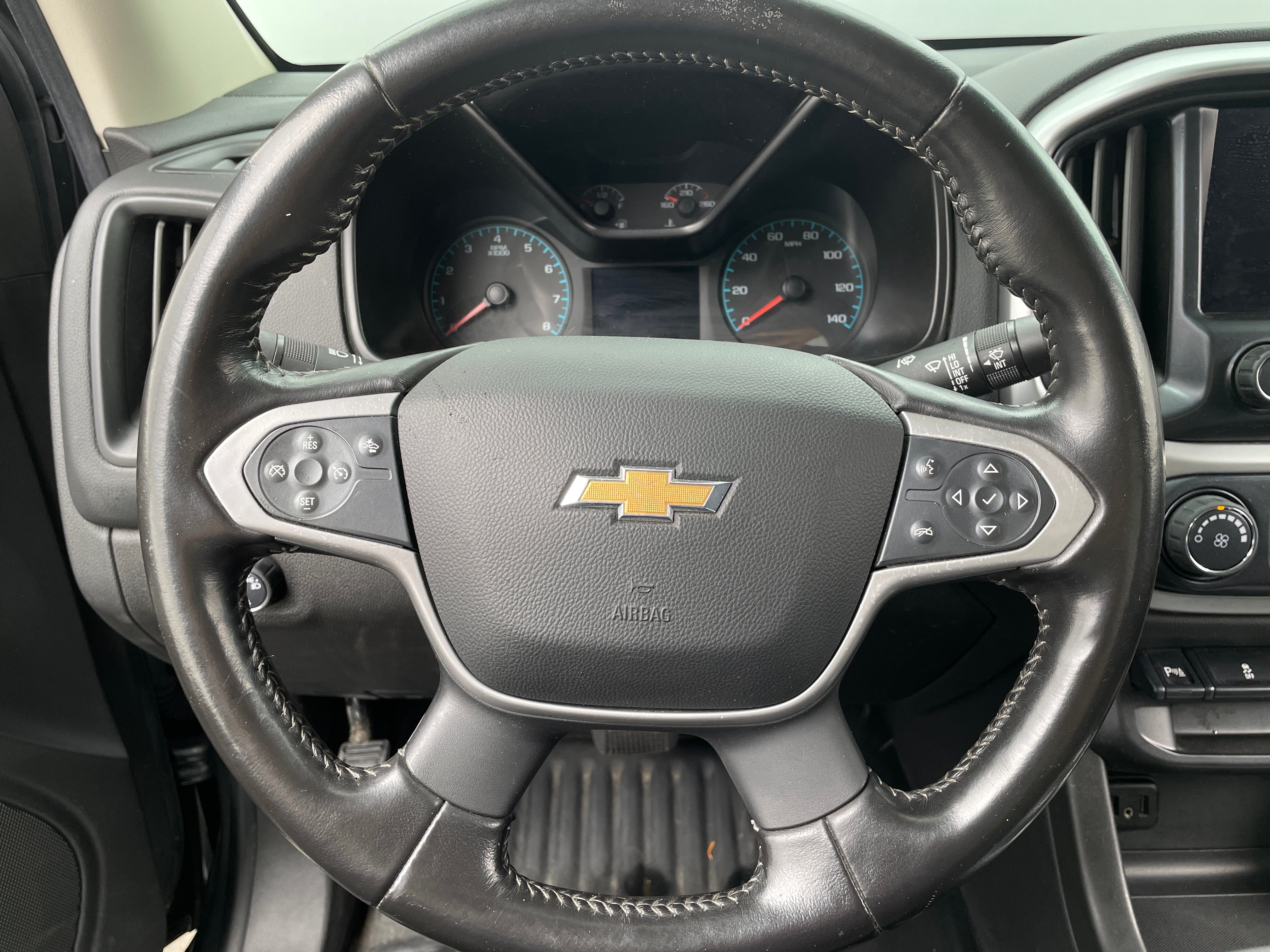 2022 Chevrolet Colorado LT 5