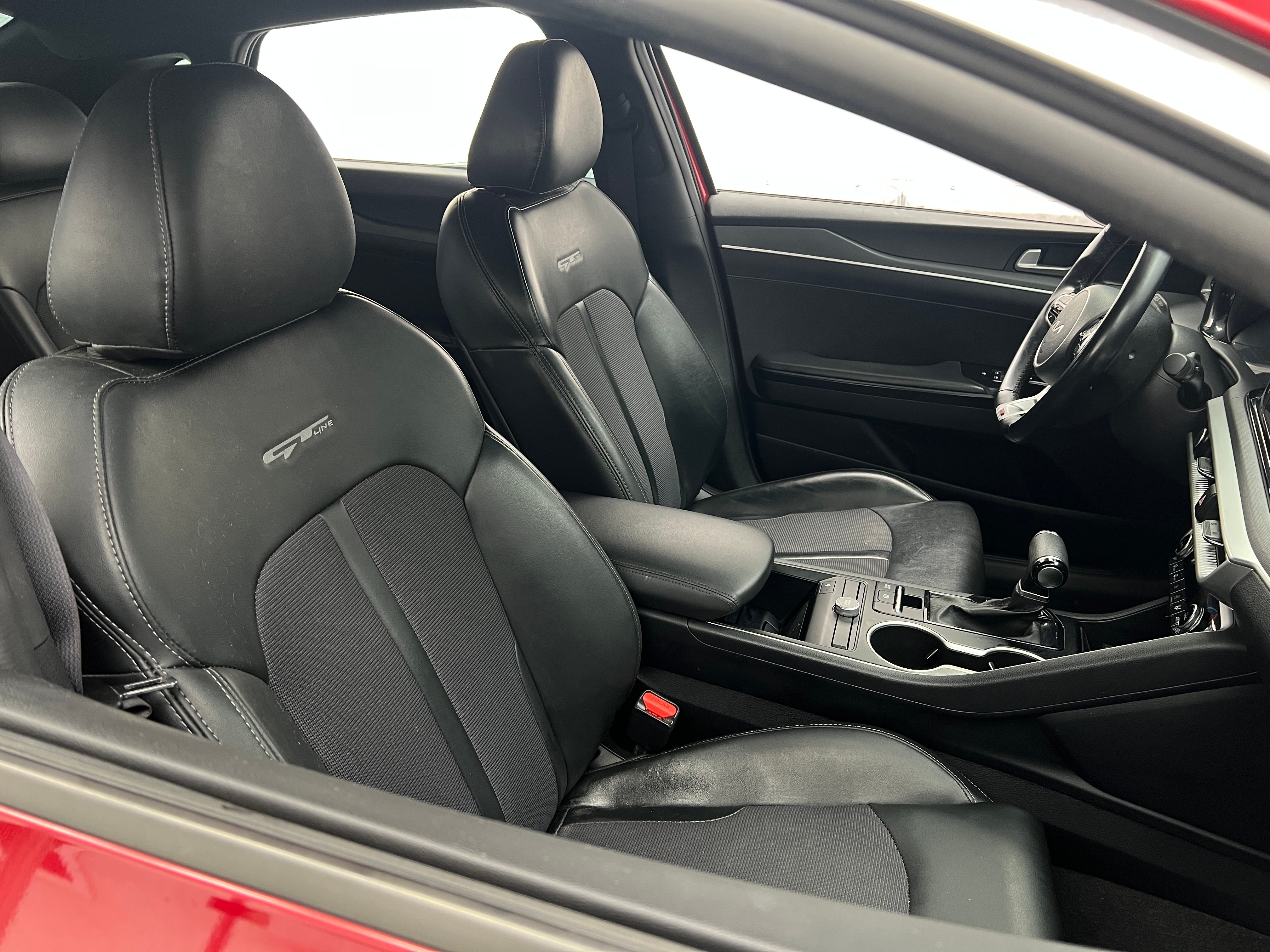 2022 Kia K5 GT-Line 2