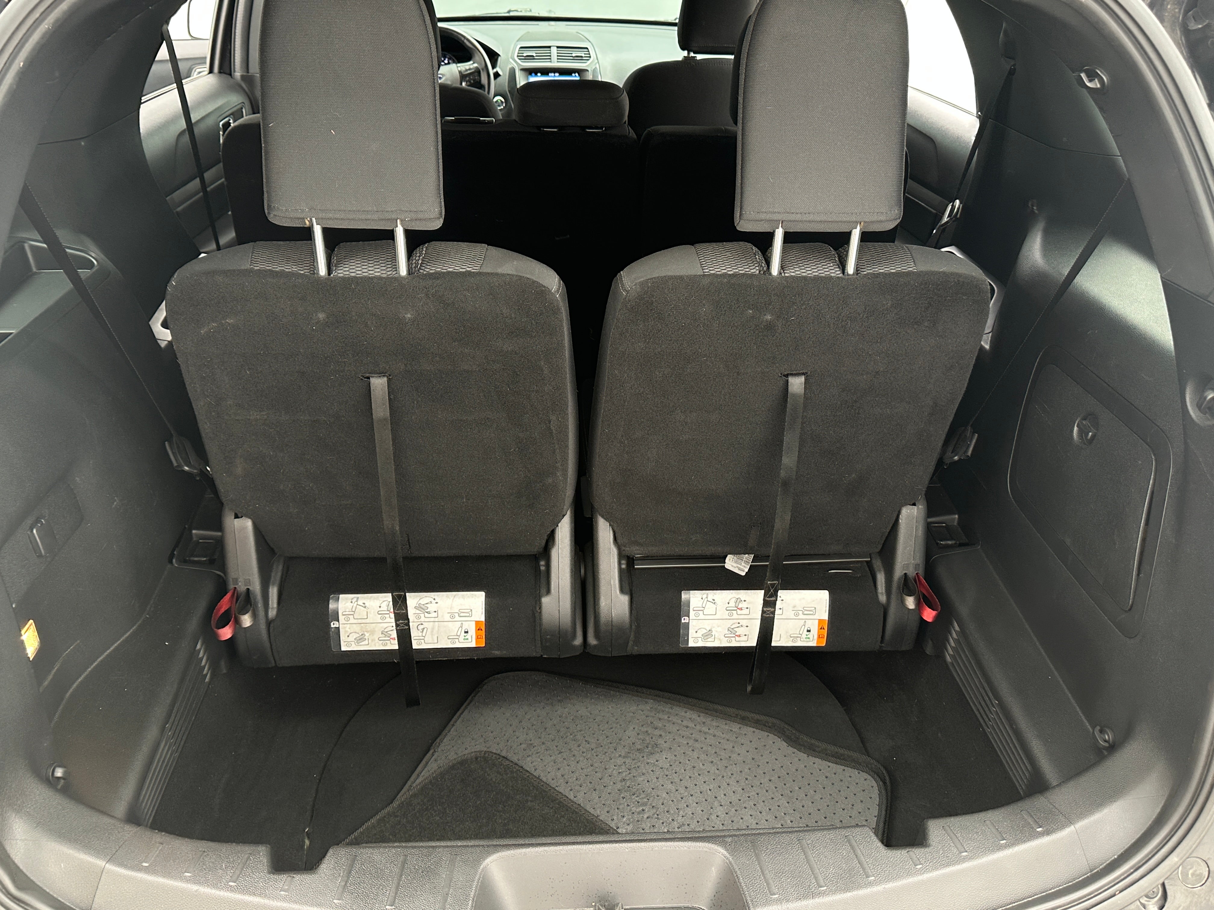 2019 Ford Explorer XLT 7