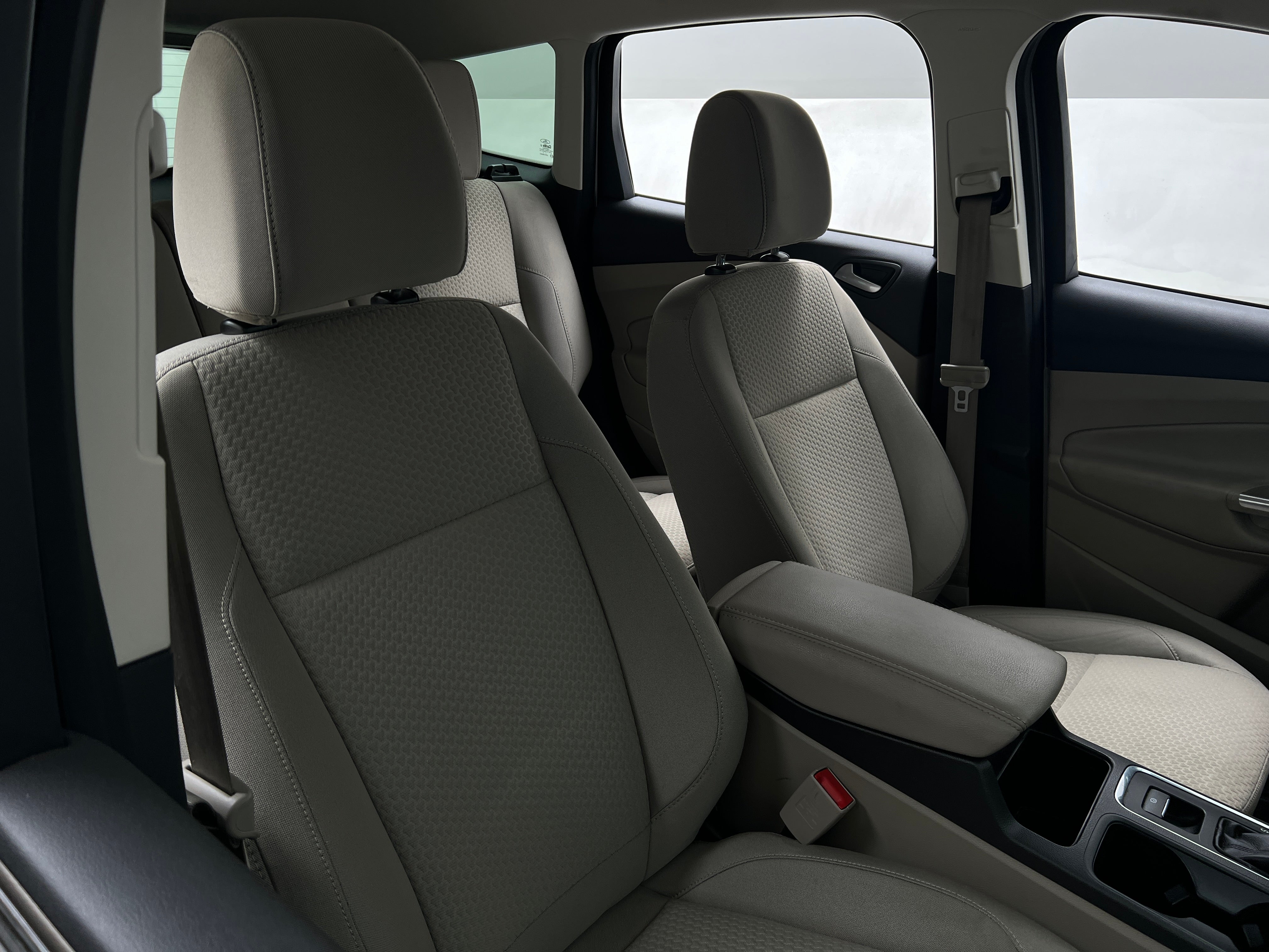 2017 Ford Escape SE 2