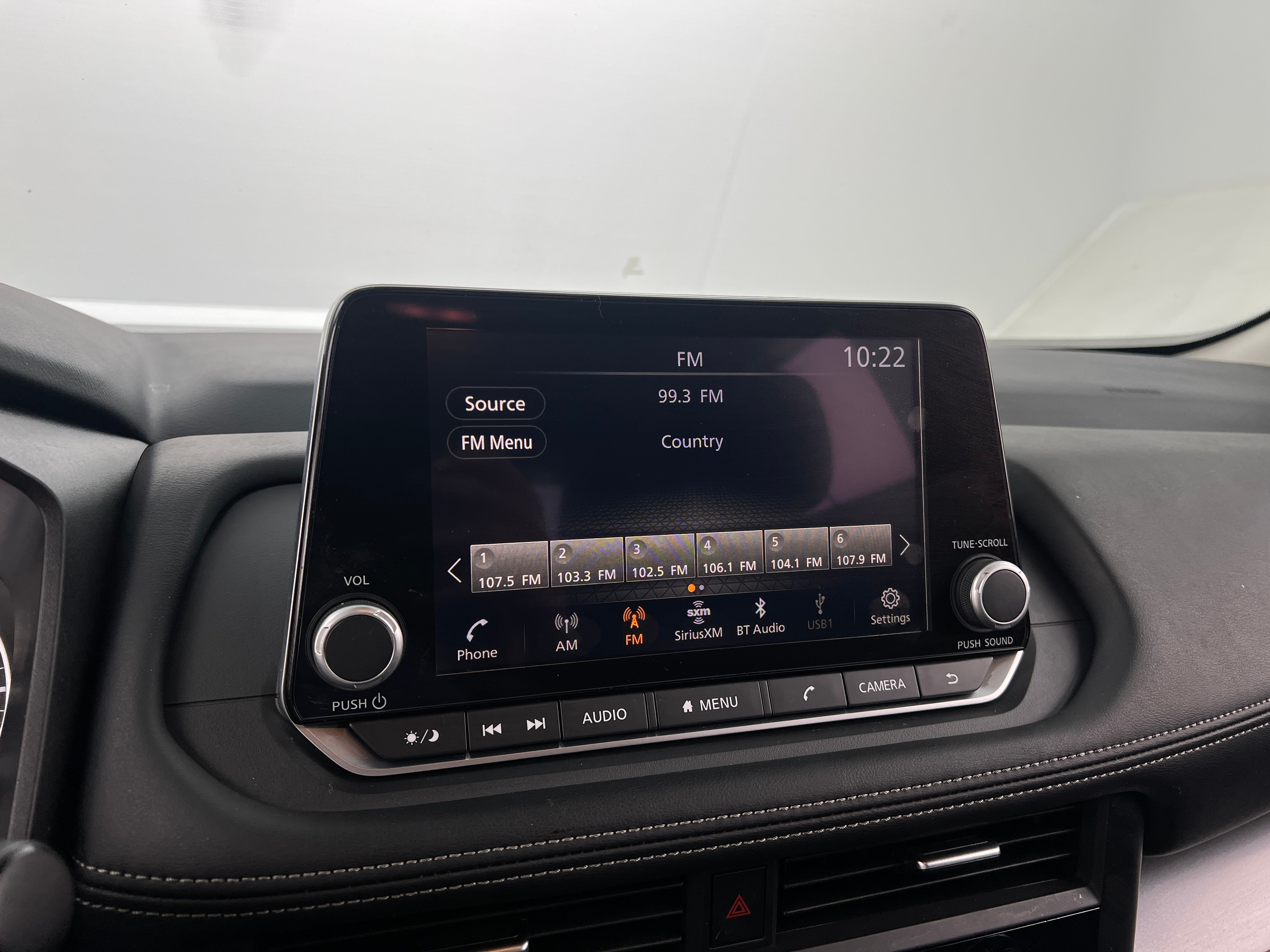 2024 Nissan Rogue SV 4