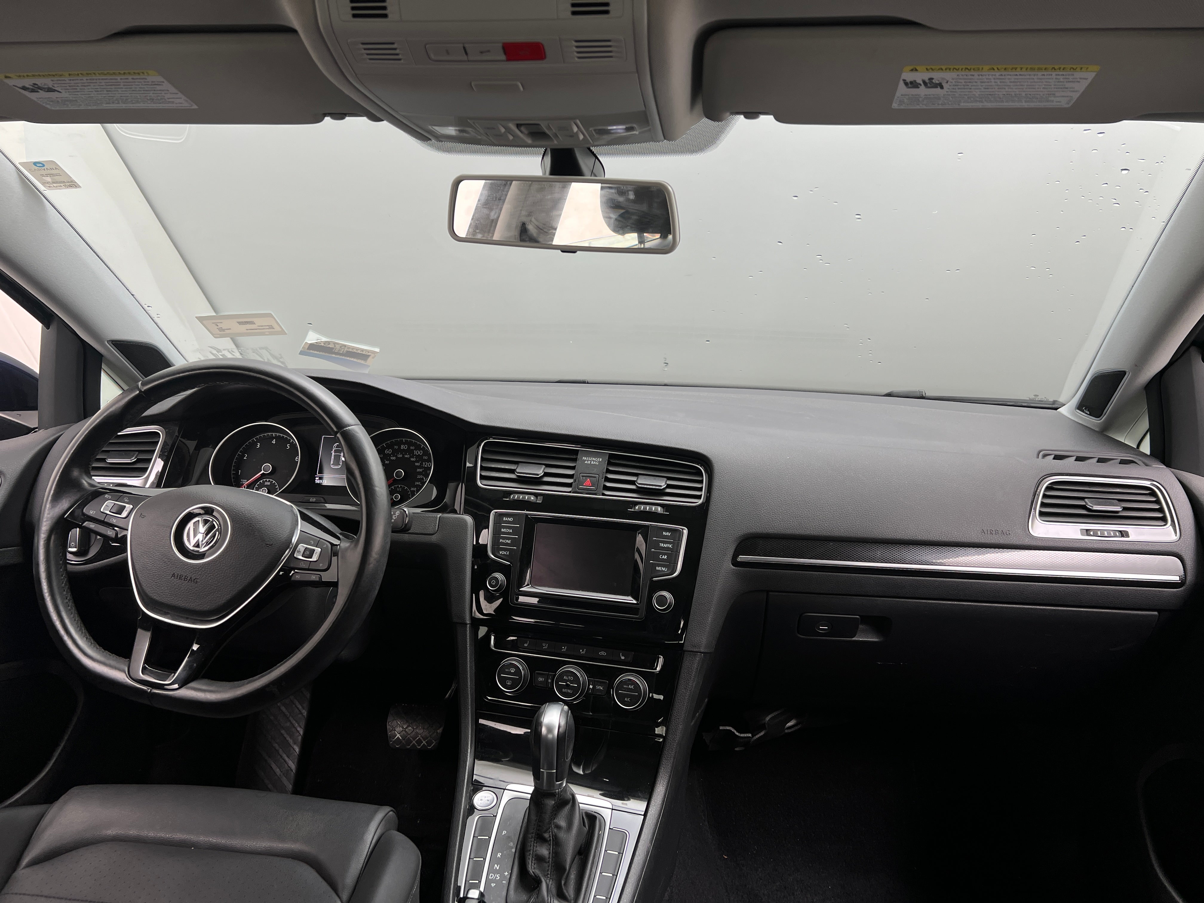 2015 Volkswagen Golf SEL 3