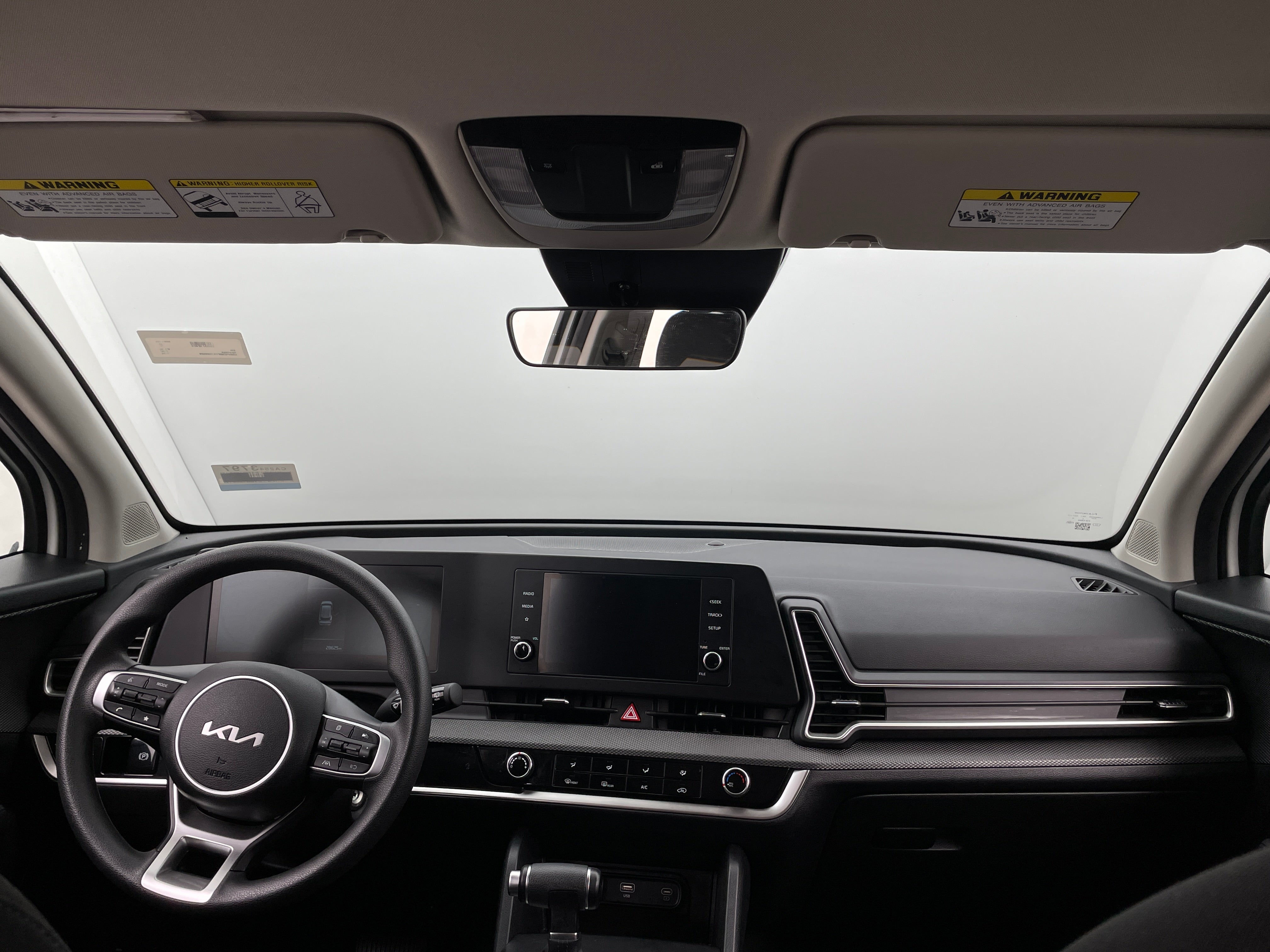 2024 Kia Sportage LX 3