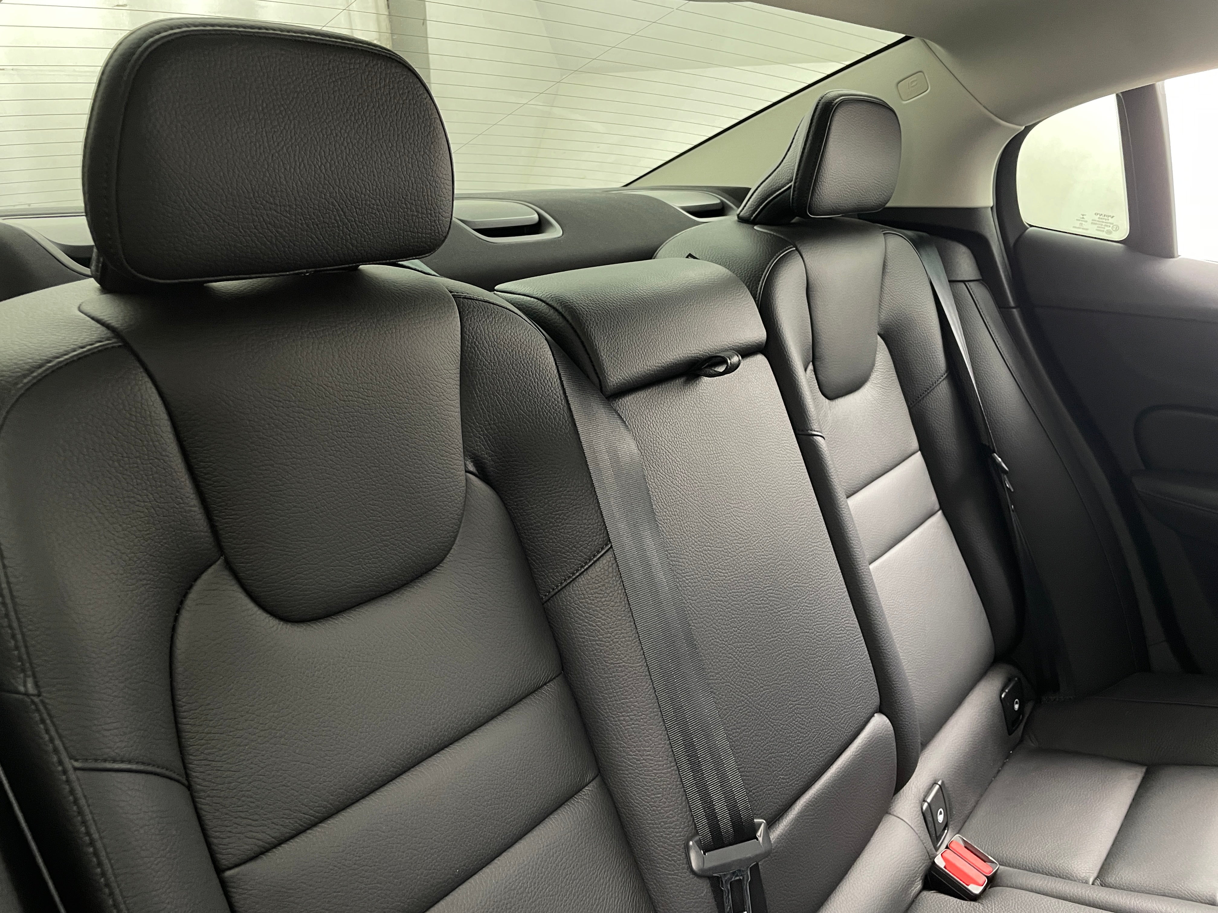 2022 Volvo S60 B5 Inscription 5