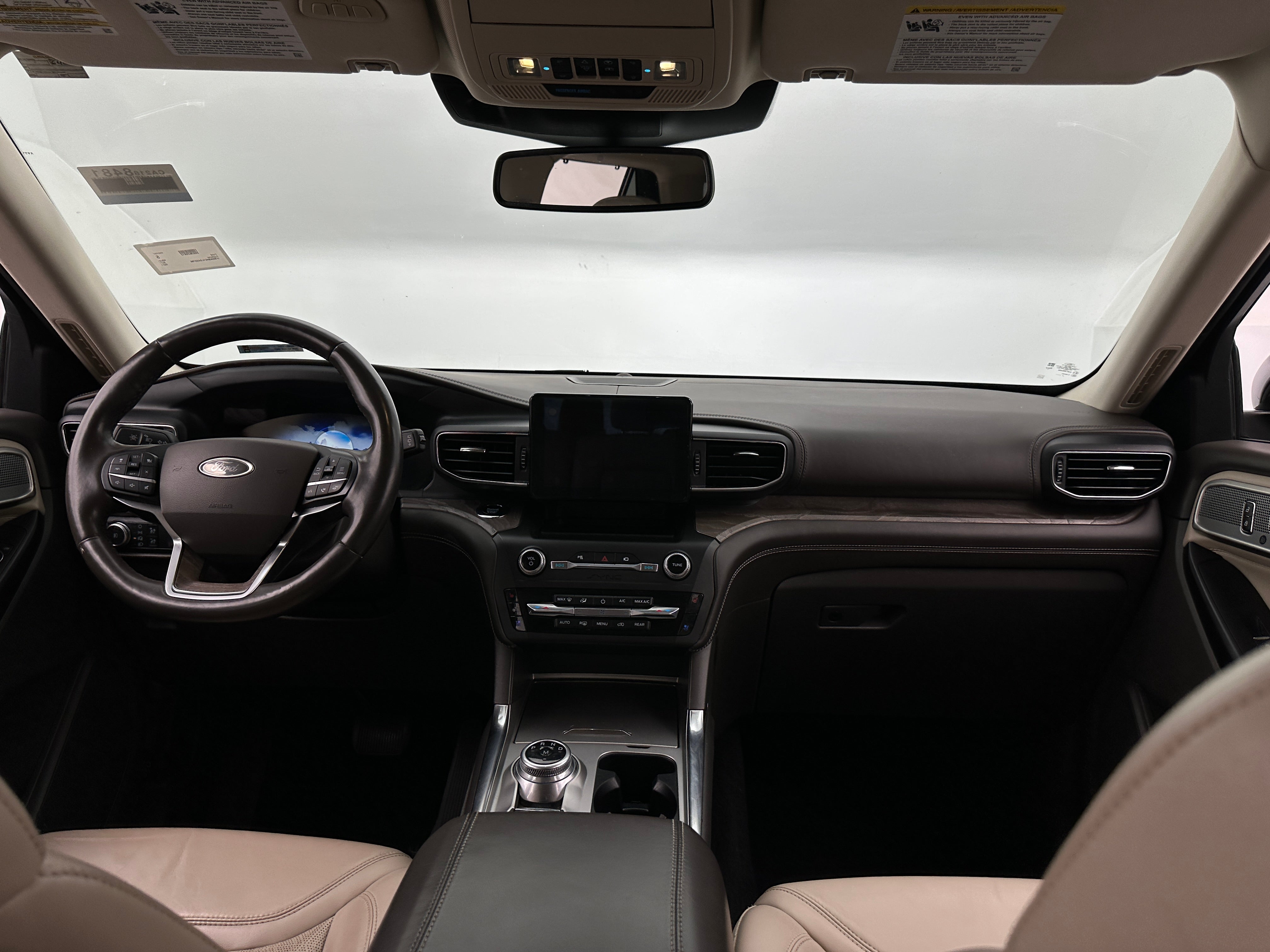2020 Ford Explorer Platinum 2