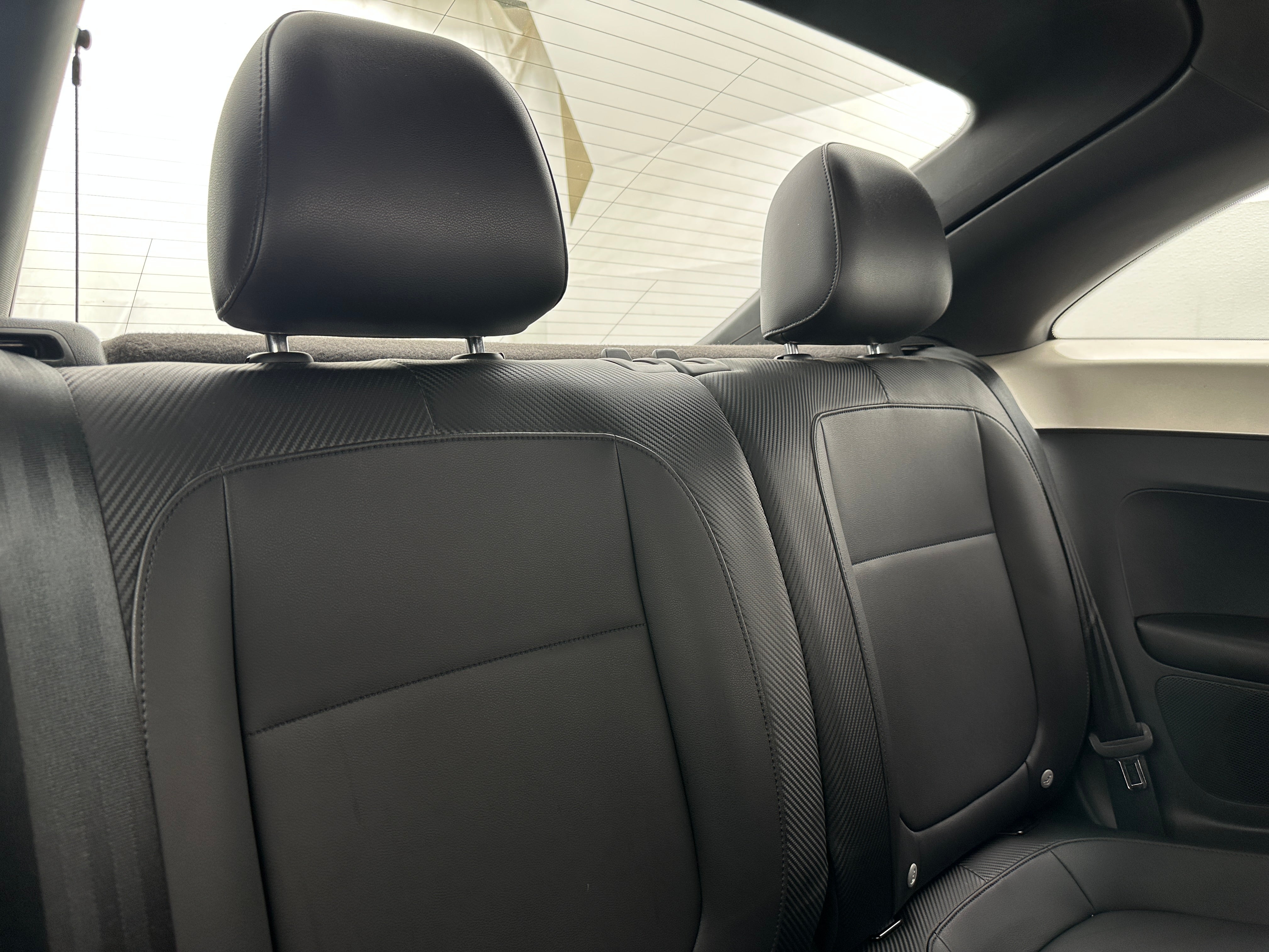 2013 Volkswagen Beetle  5