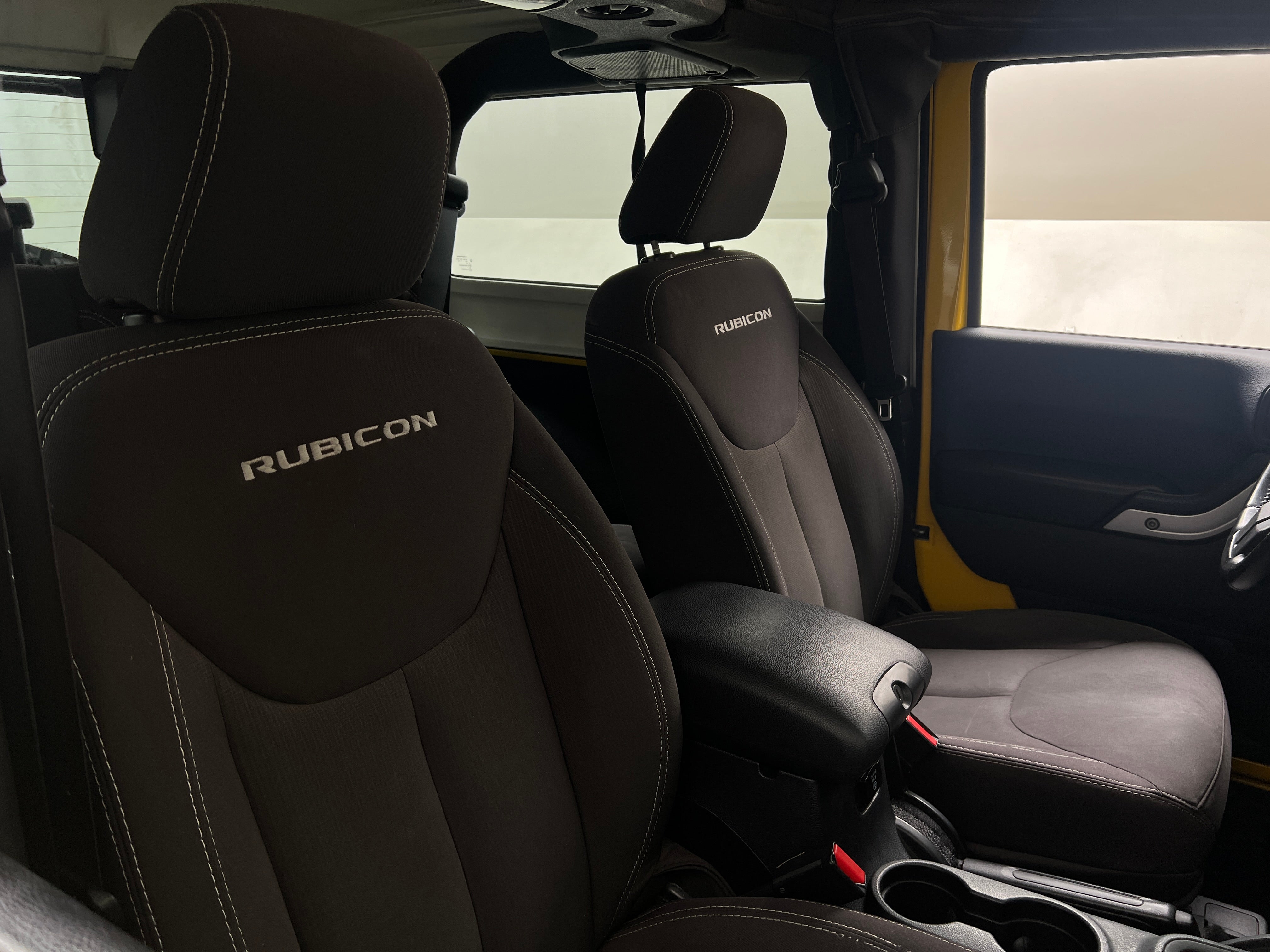 2015 Jeep Wrangler Rubicon 2