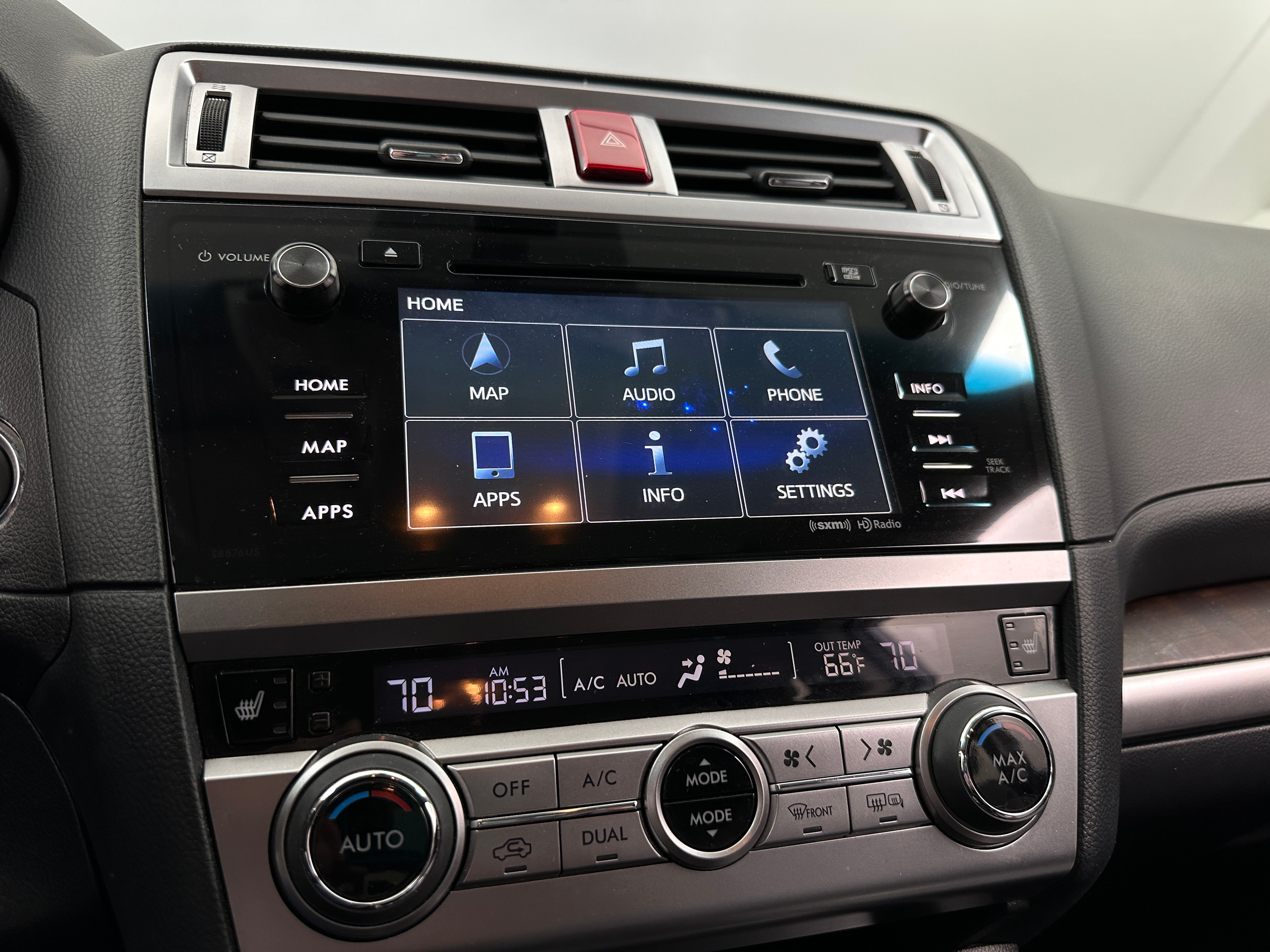 2017 Subaru Outback 2.5i Limited 3