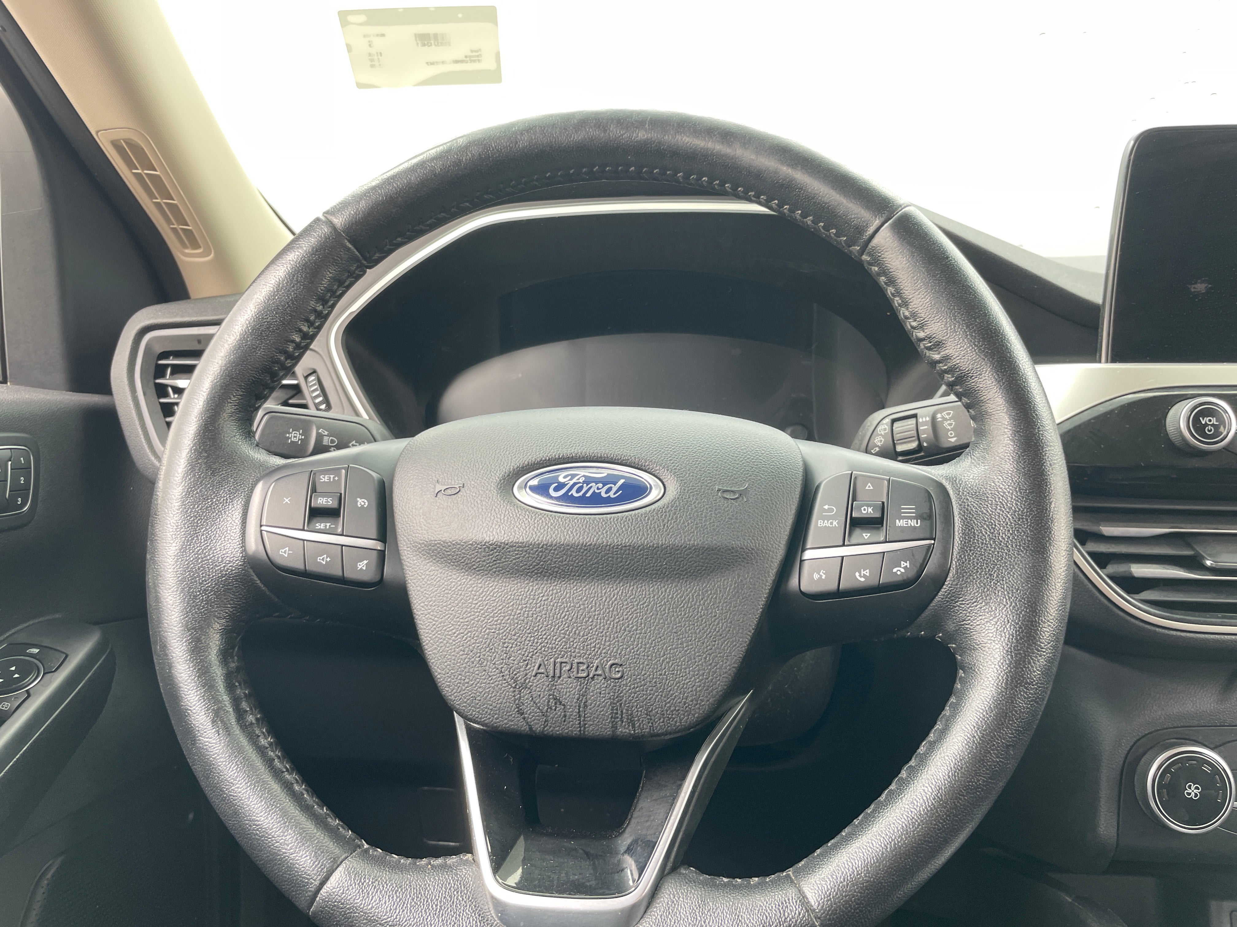 2020 Ford Escape SEL 4