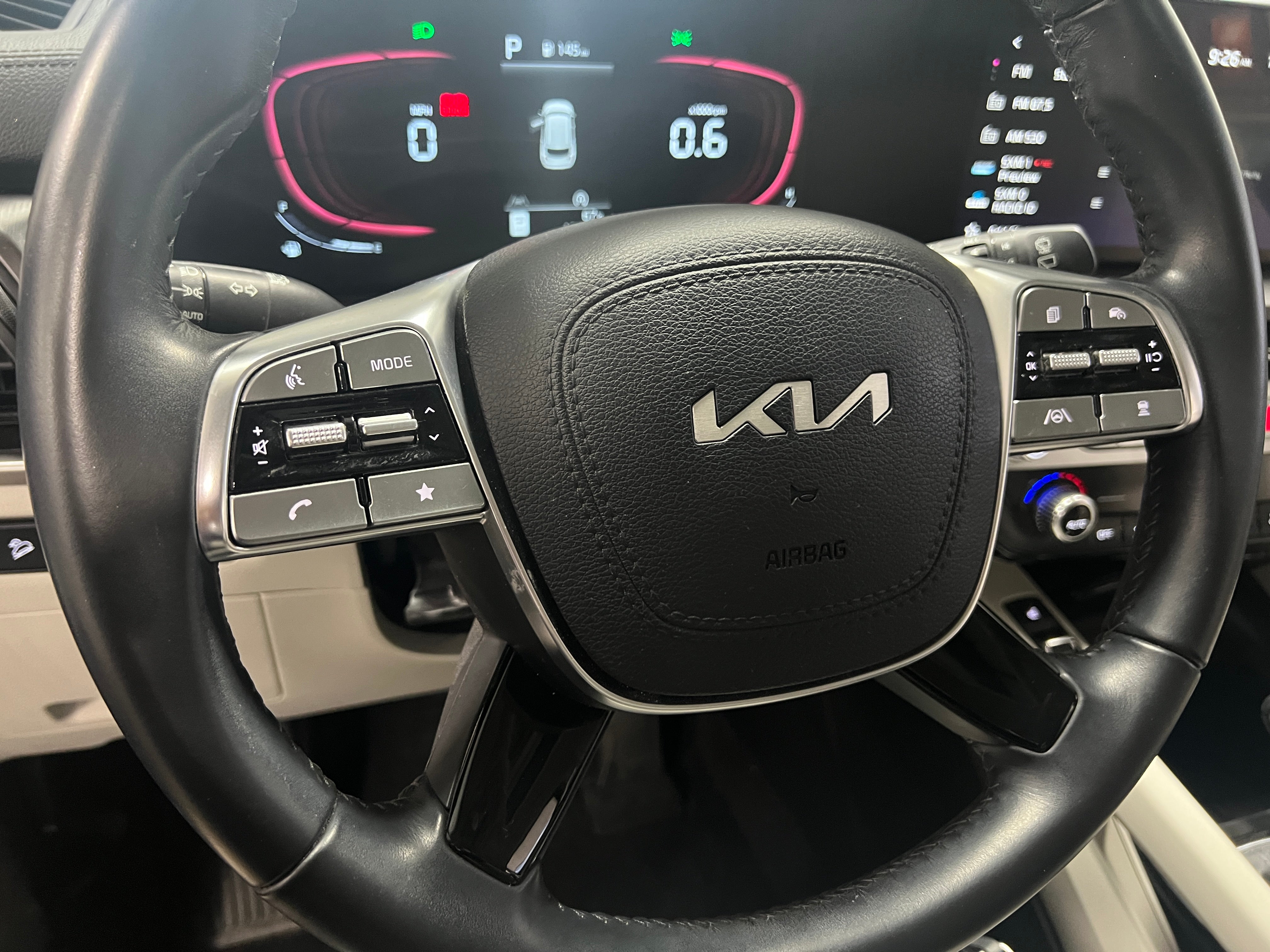 2023 Kia Telluride S 4