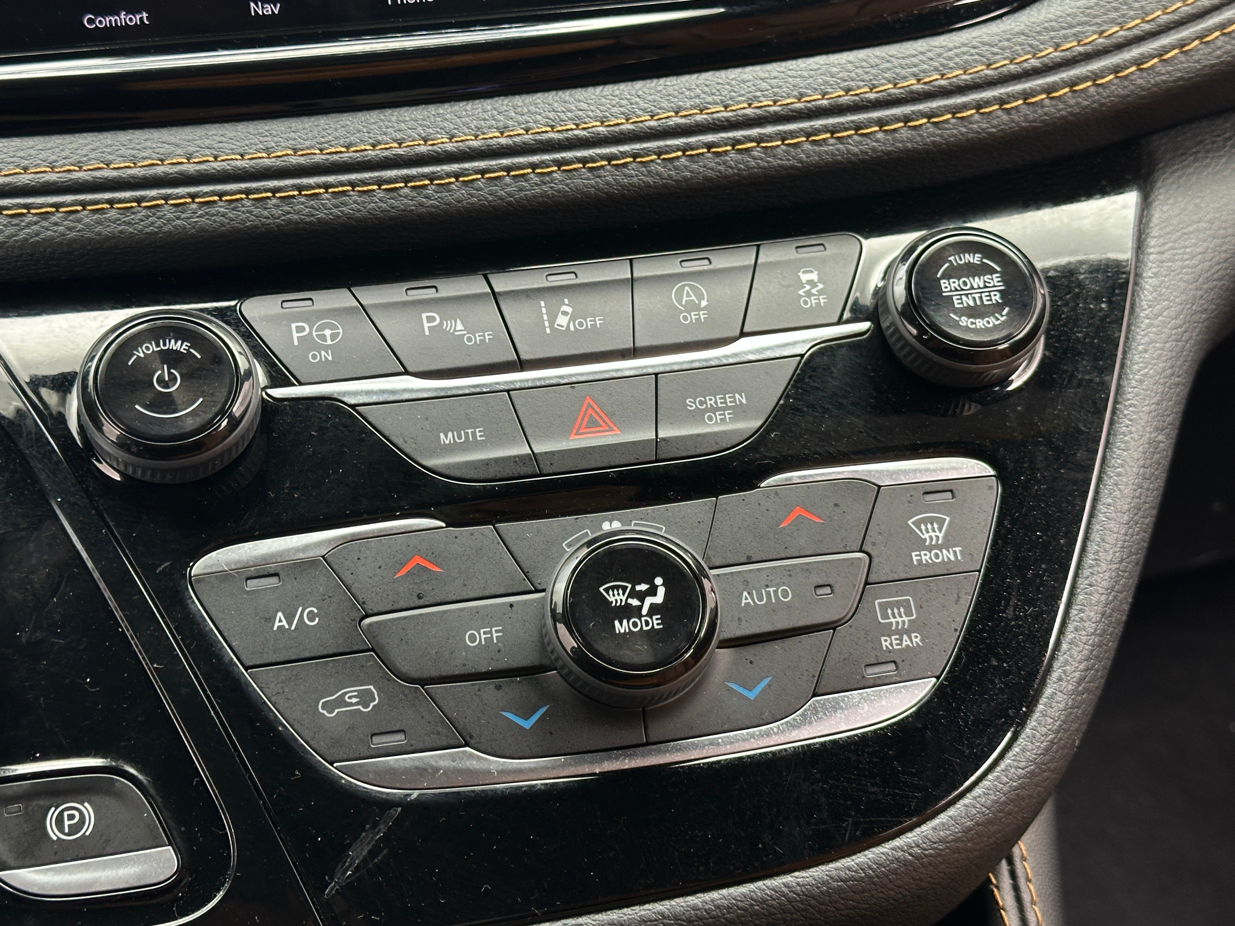 2022 Chrysler Pacifica Pinnacle 3