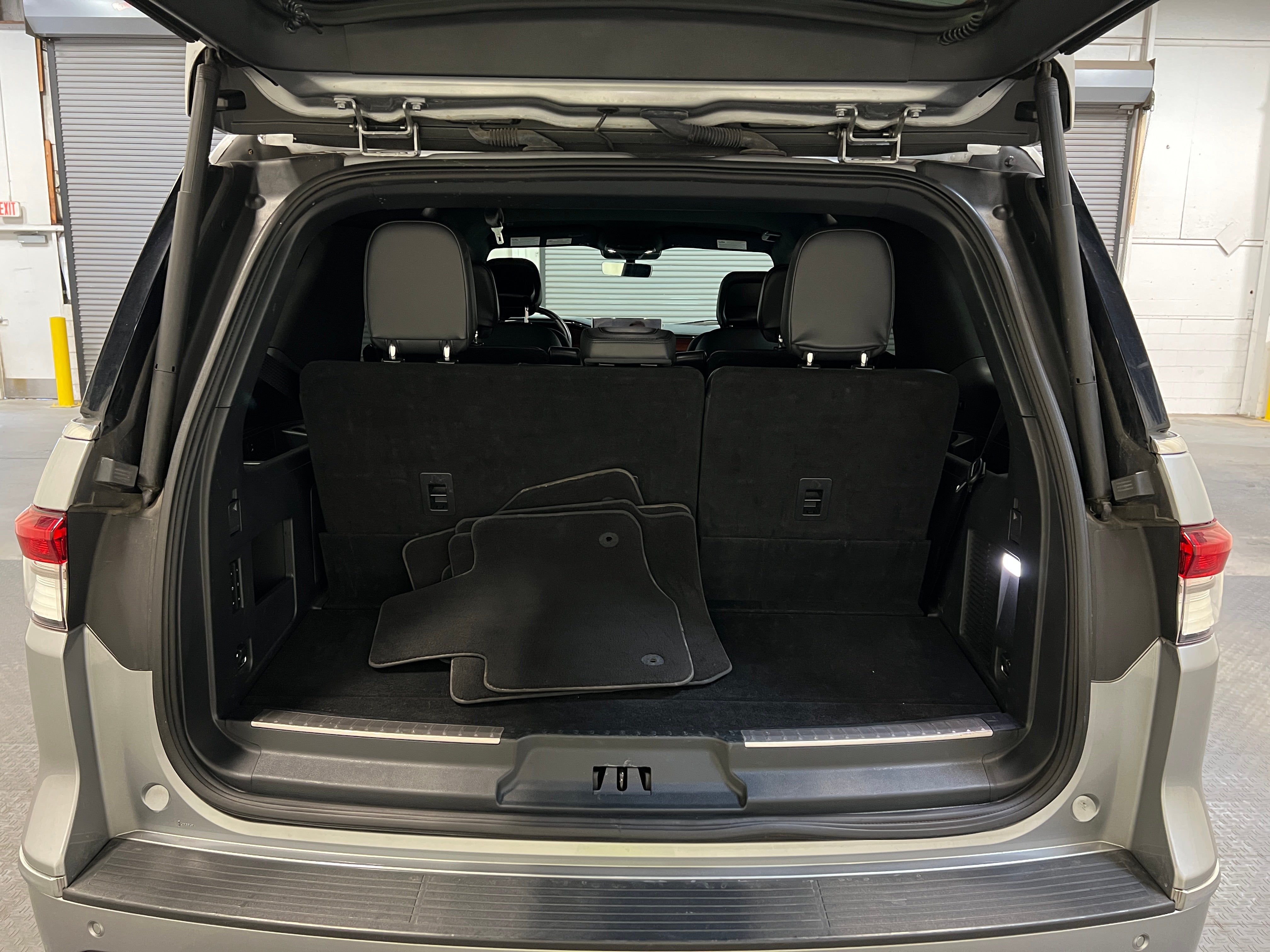 2023 Lincoln Navigator Standard 6