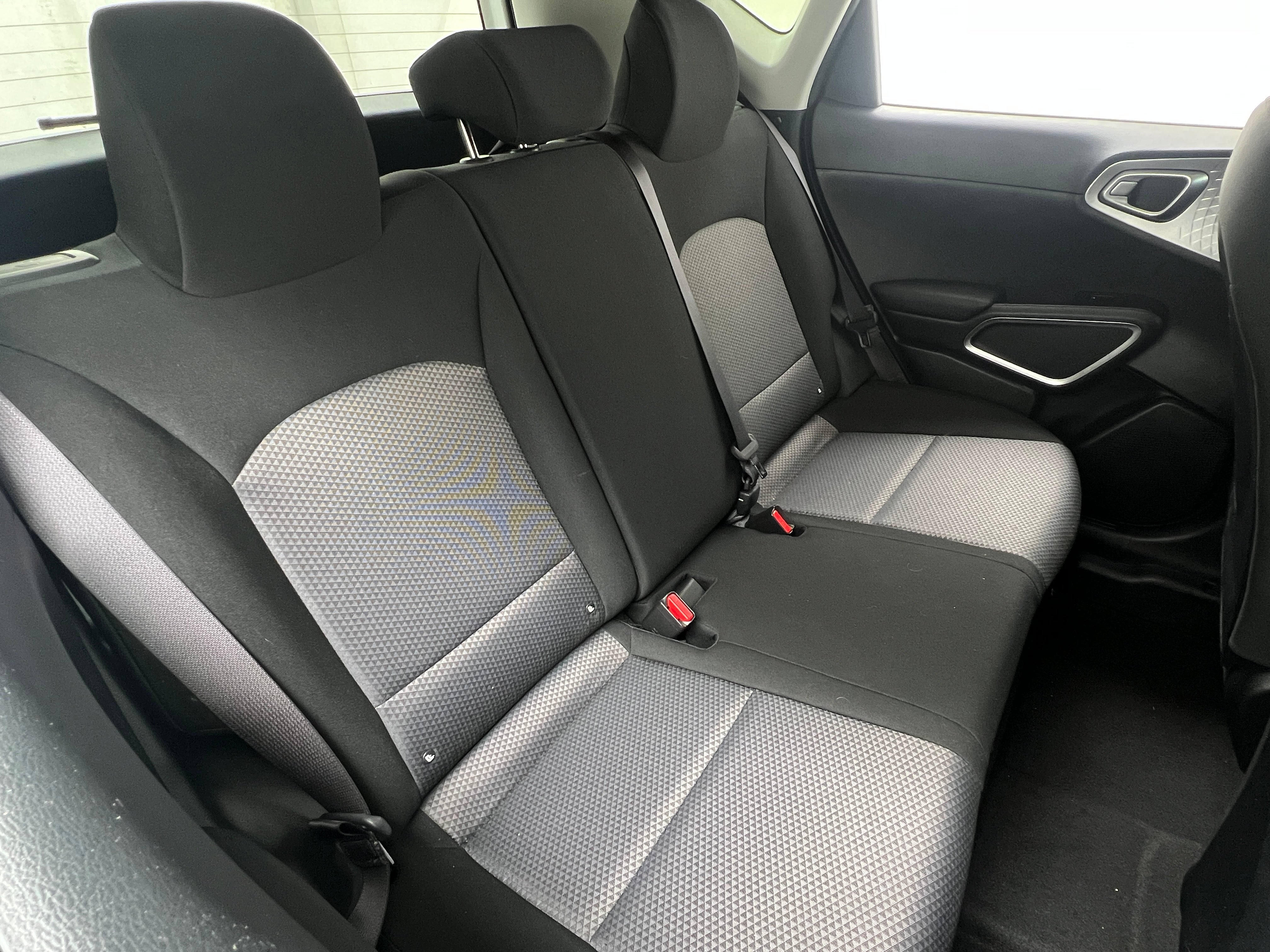 2022 Kia Soul LX 6