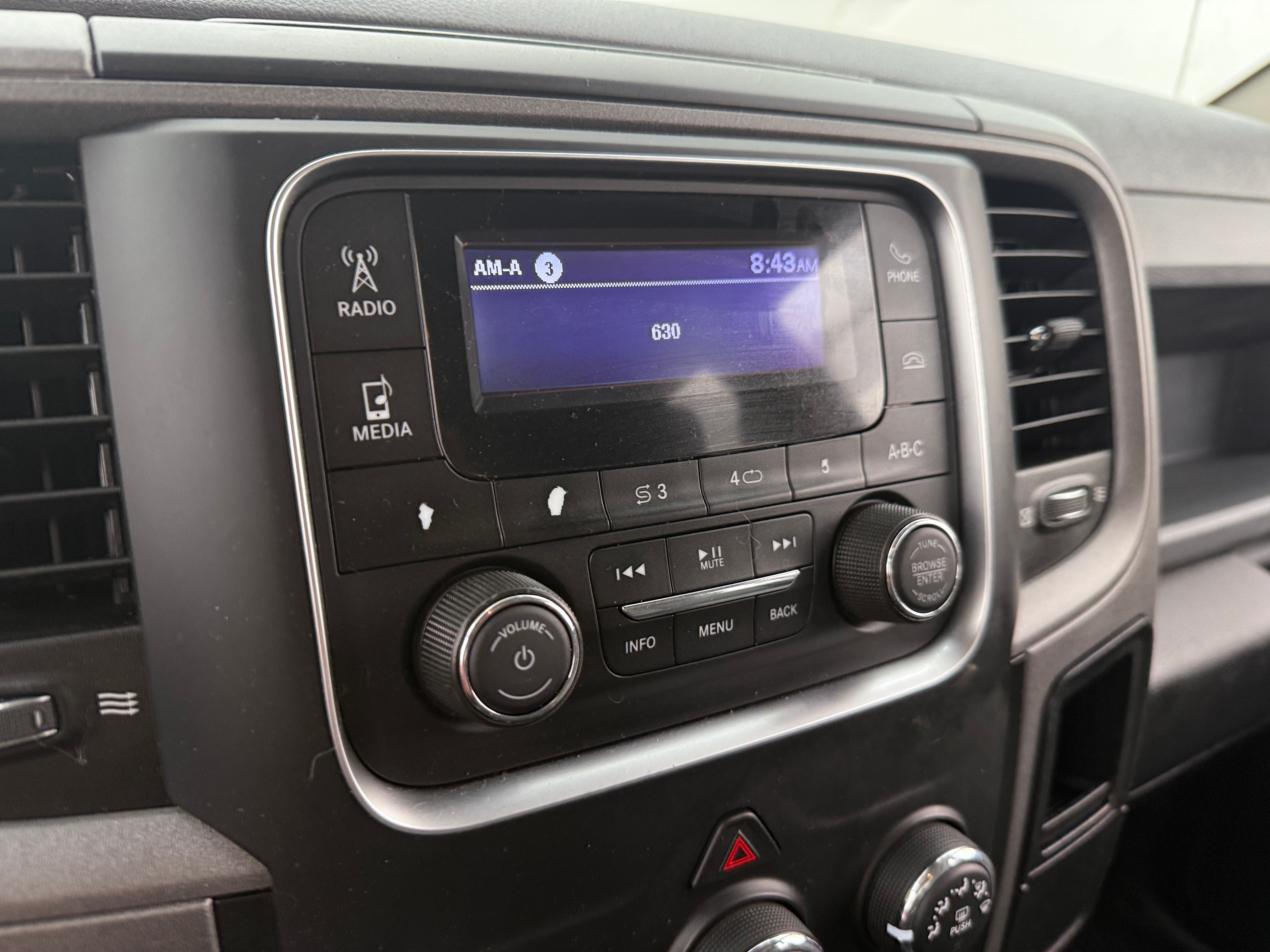 2020 RAM 1500 Classic Tradesman 4