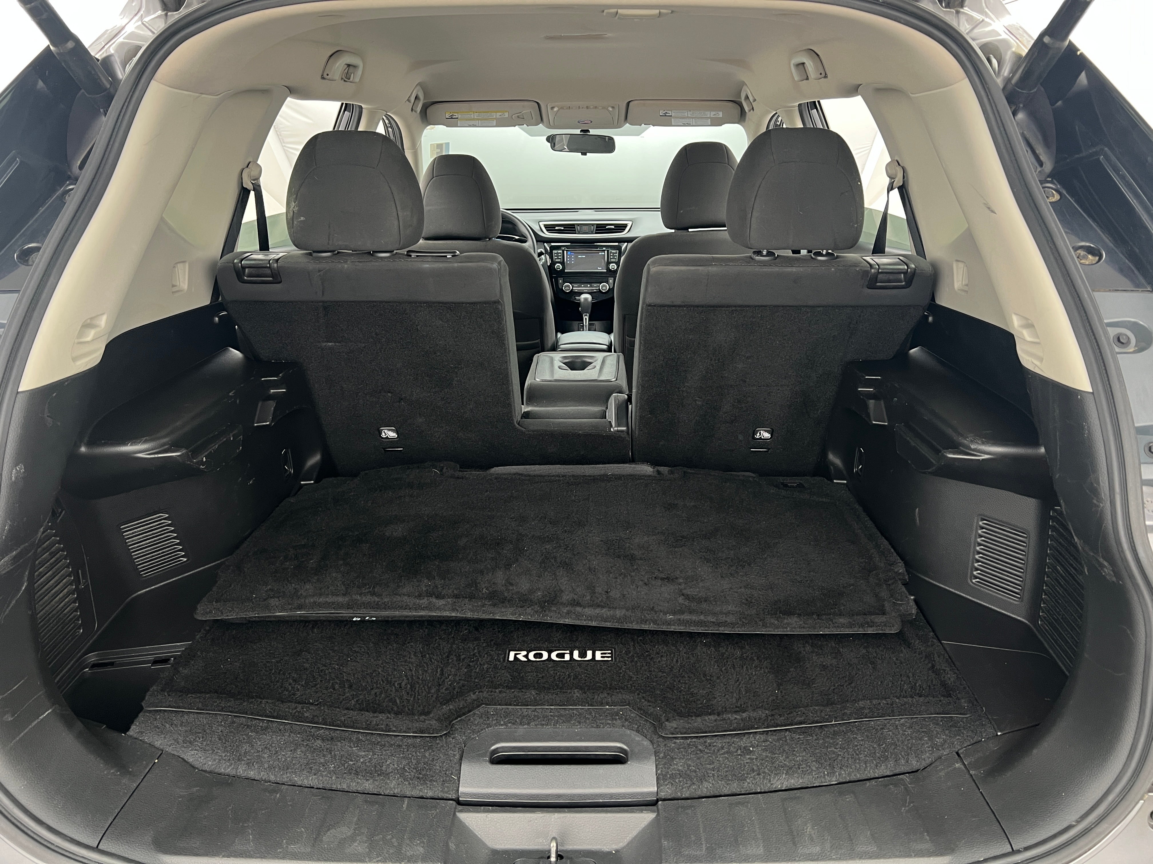2016 Nissan Rogue SV 7