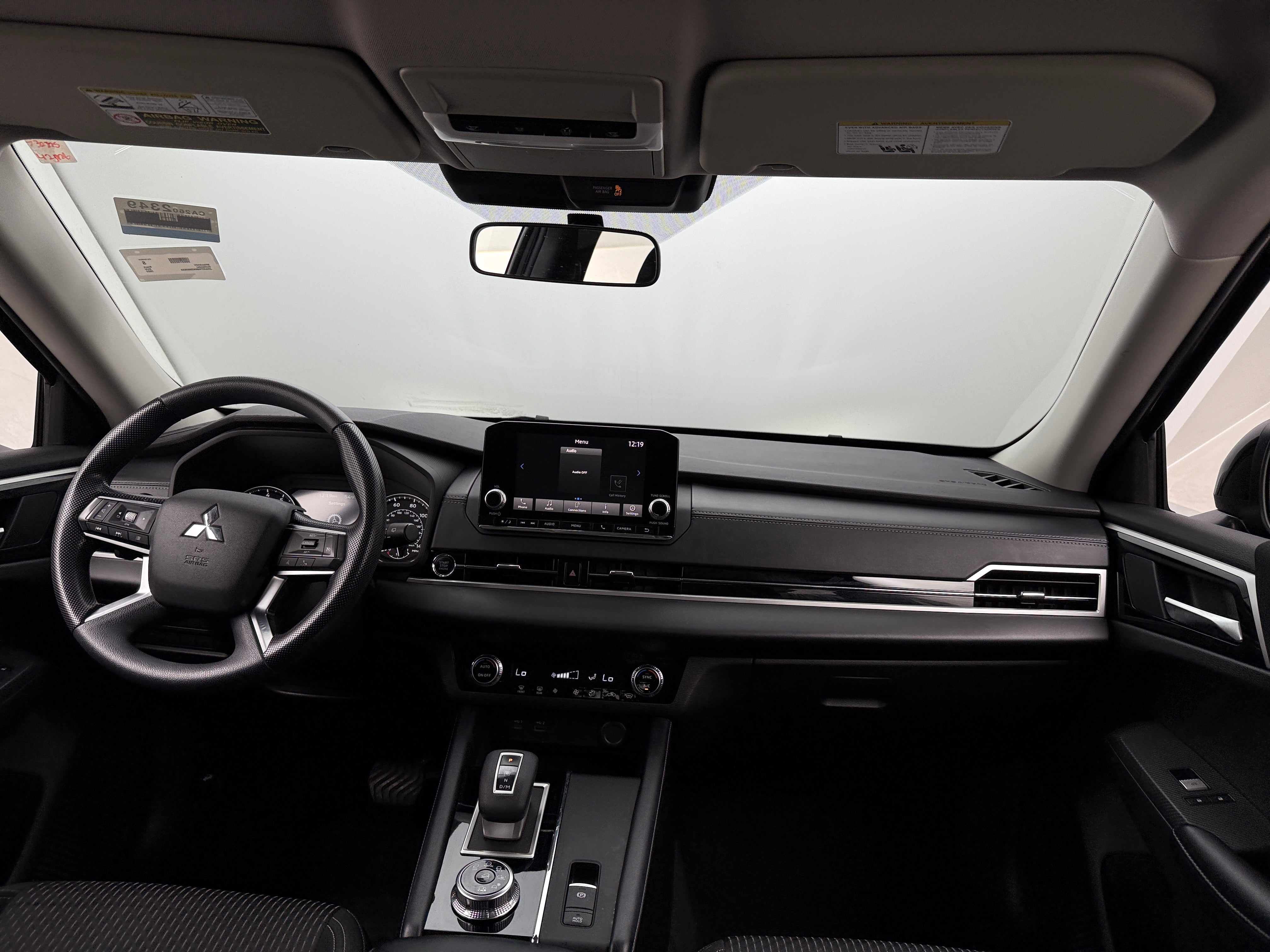 2022 Mitsubishi Outlander ES 3
