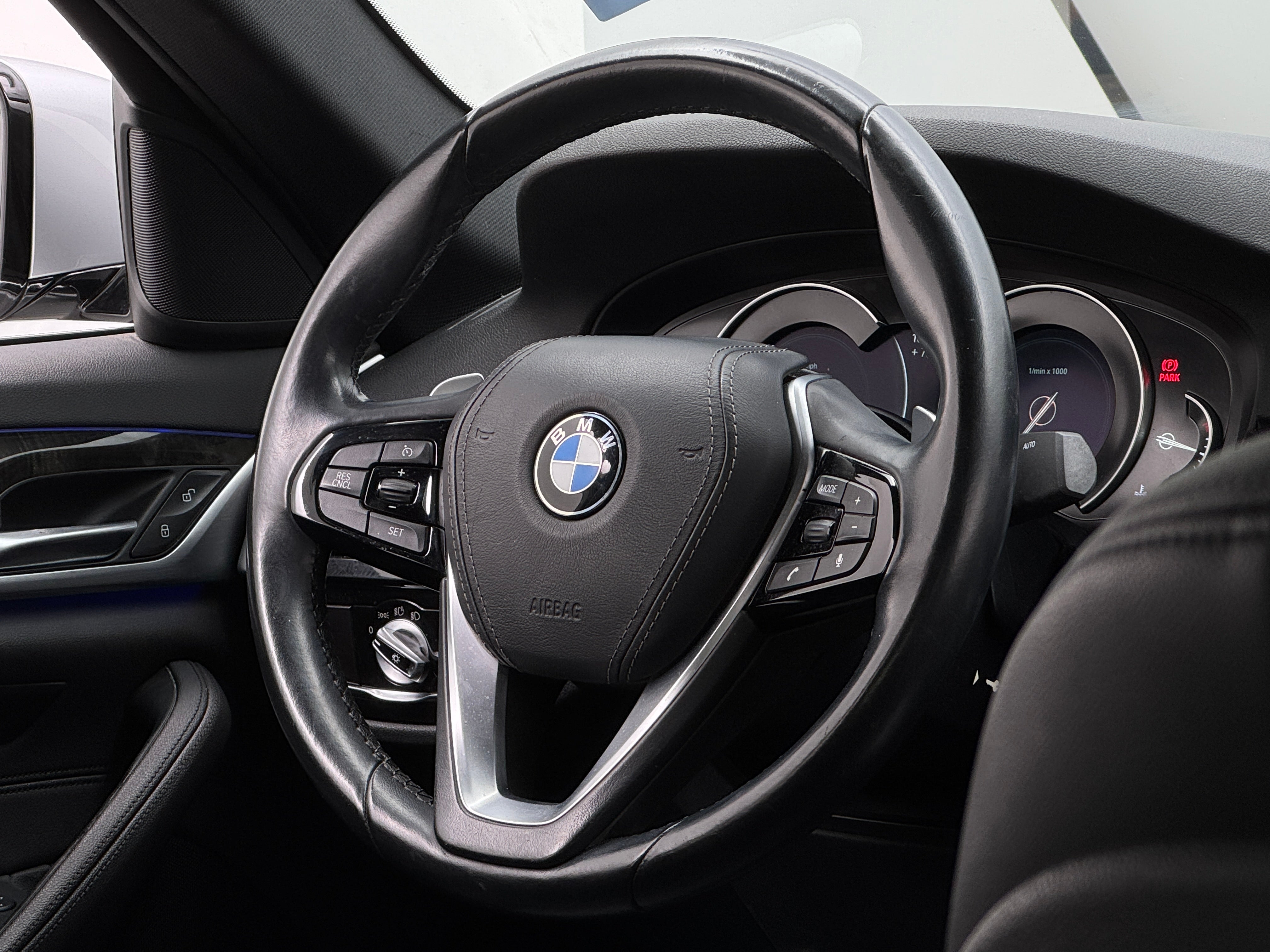 2019 BMW 5 Series 530i 4