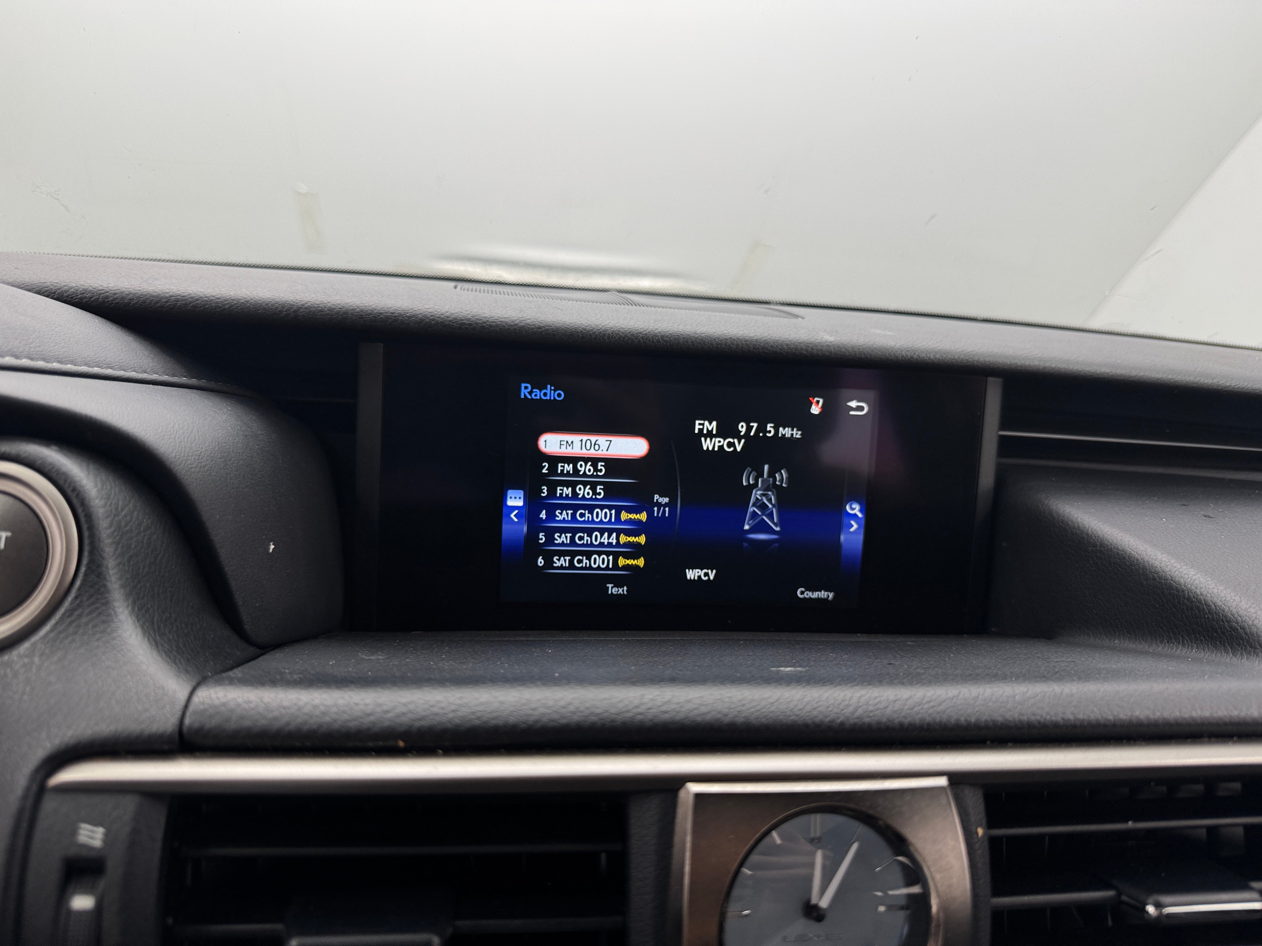 2019 Lexus IS 300 3