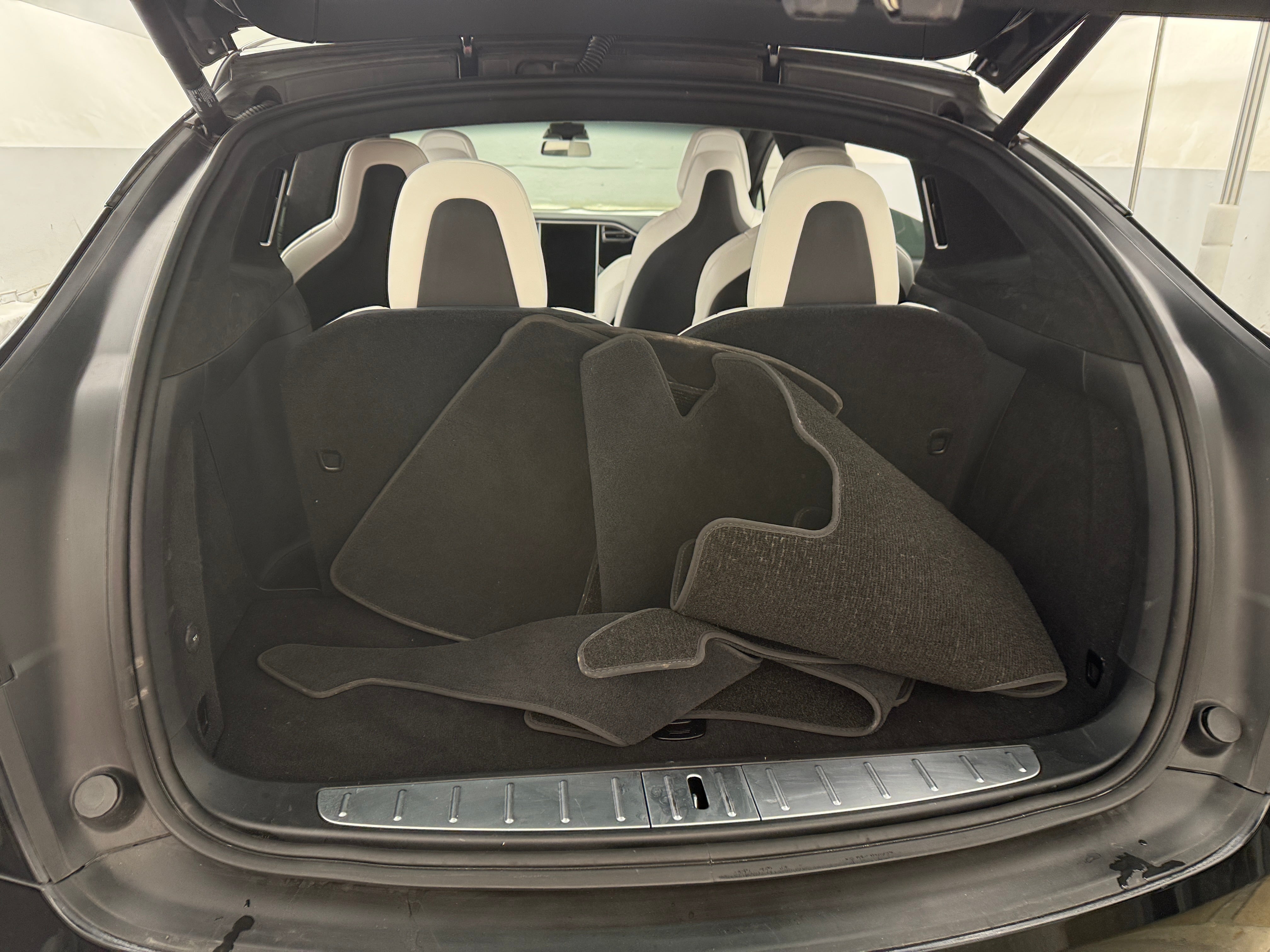 2017 Tesla Model X 100D 6