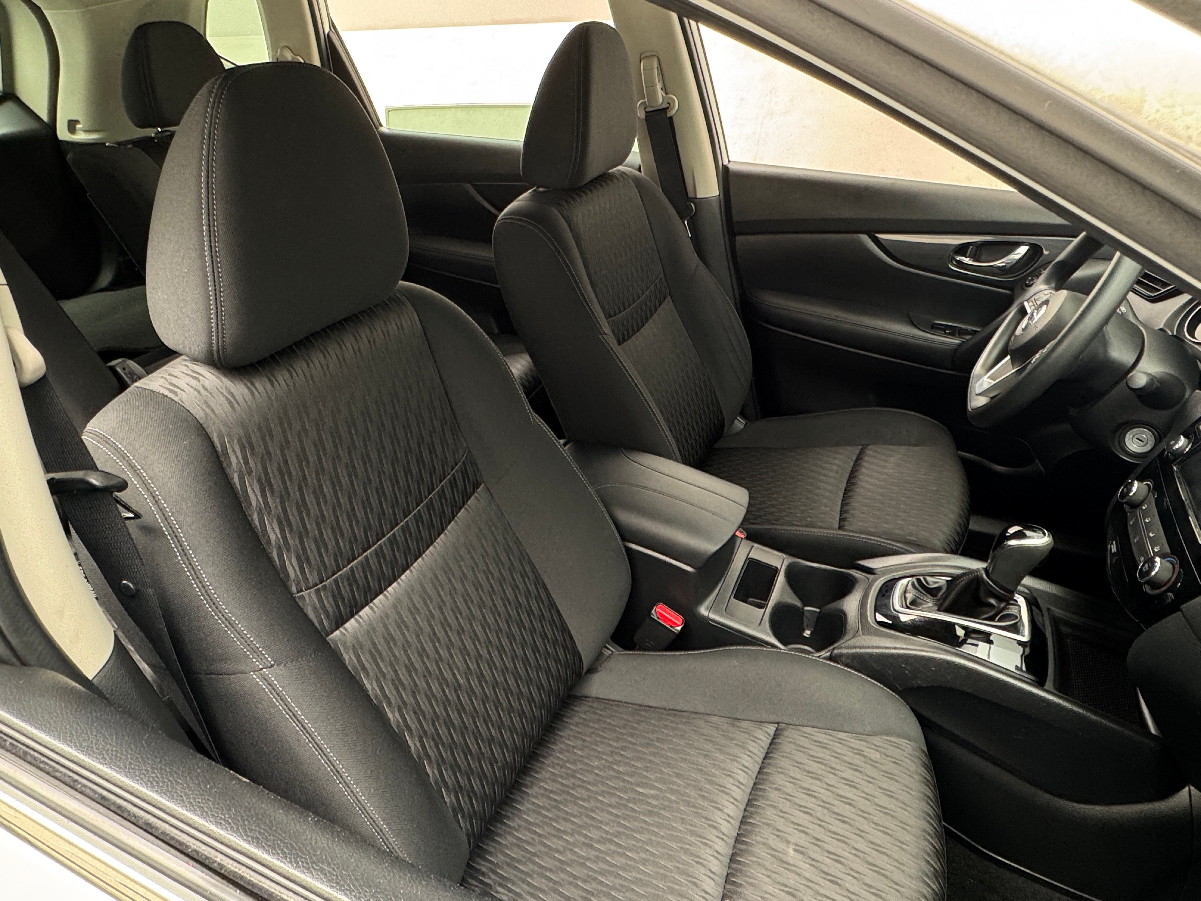 2018 Nissan Rogue S 2